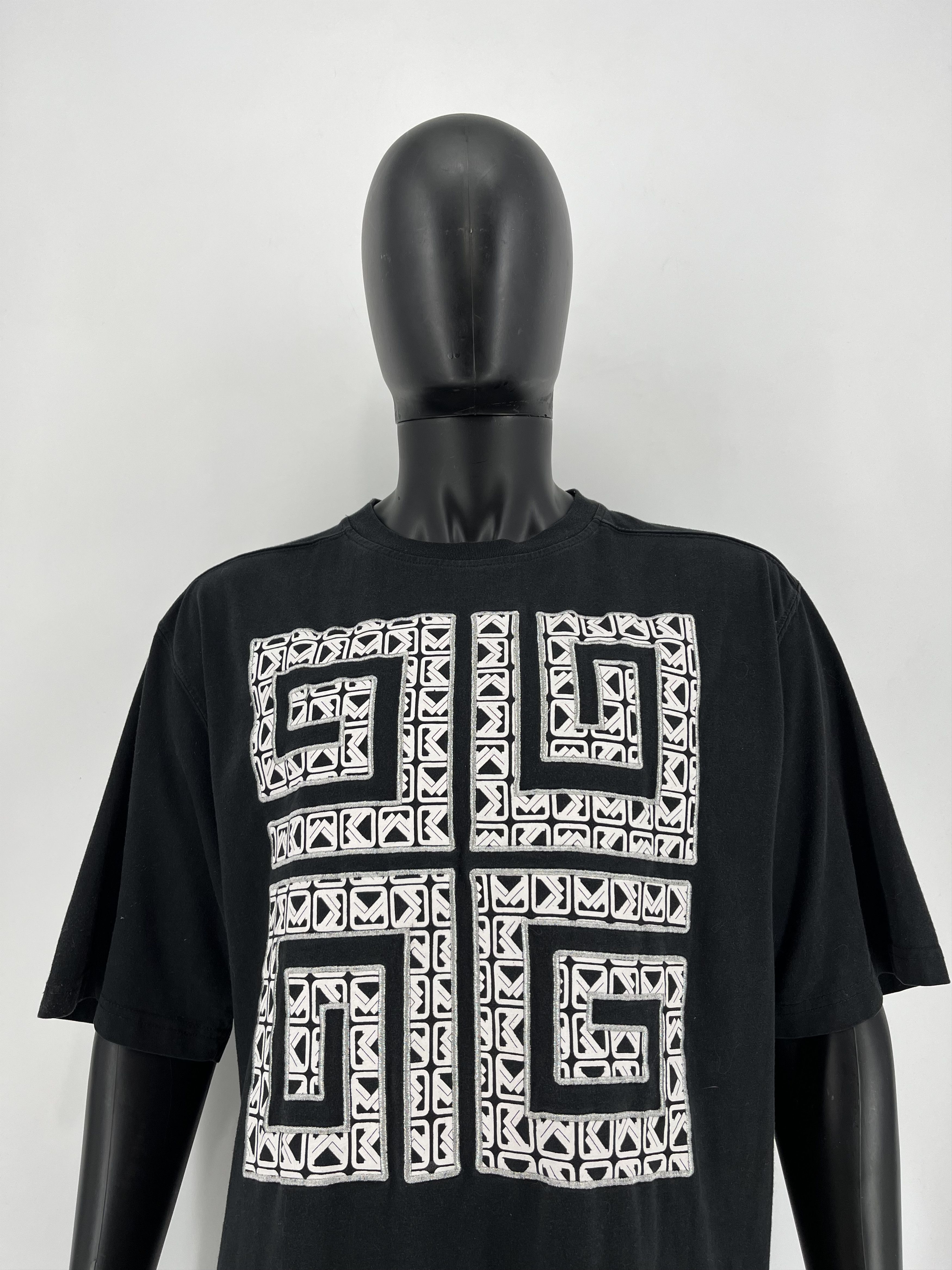 Karl Kani Mens Vintage Y2K T Shirt Karl Kani Big Logo Size L Size US L / EU 52-54 / 3 - 5 Thumbnail