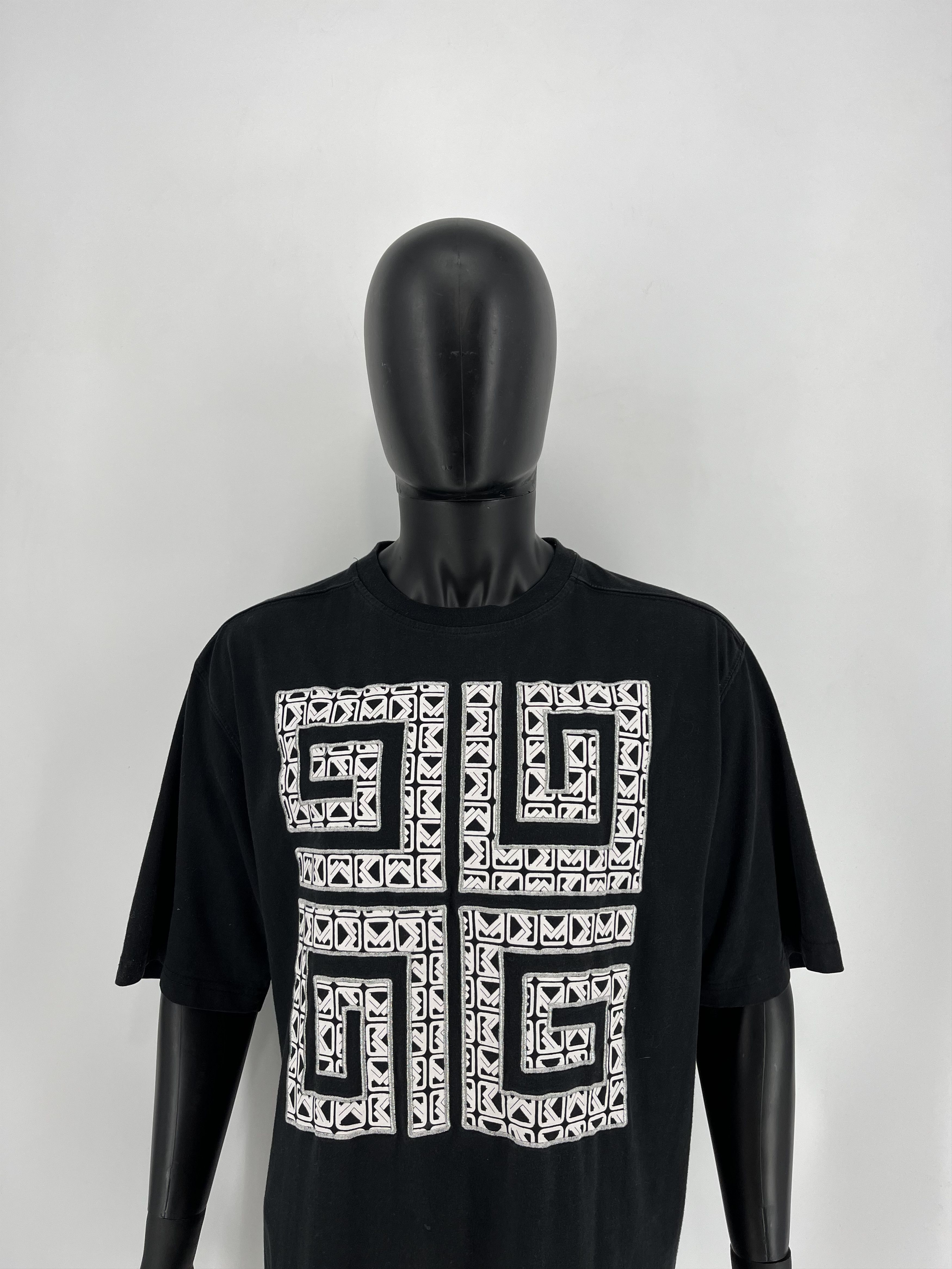 Karl Kani Mens Vintage Y2K T Shirt Karl Kani Big Logo Size L Size US L / EU 52-54 / 3 - 1 Thumbnail