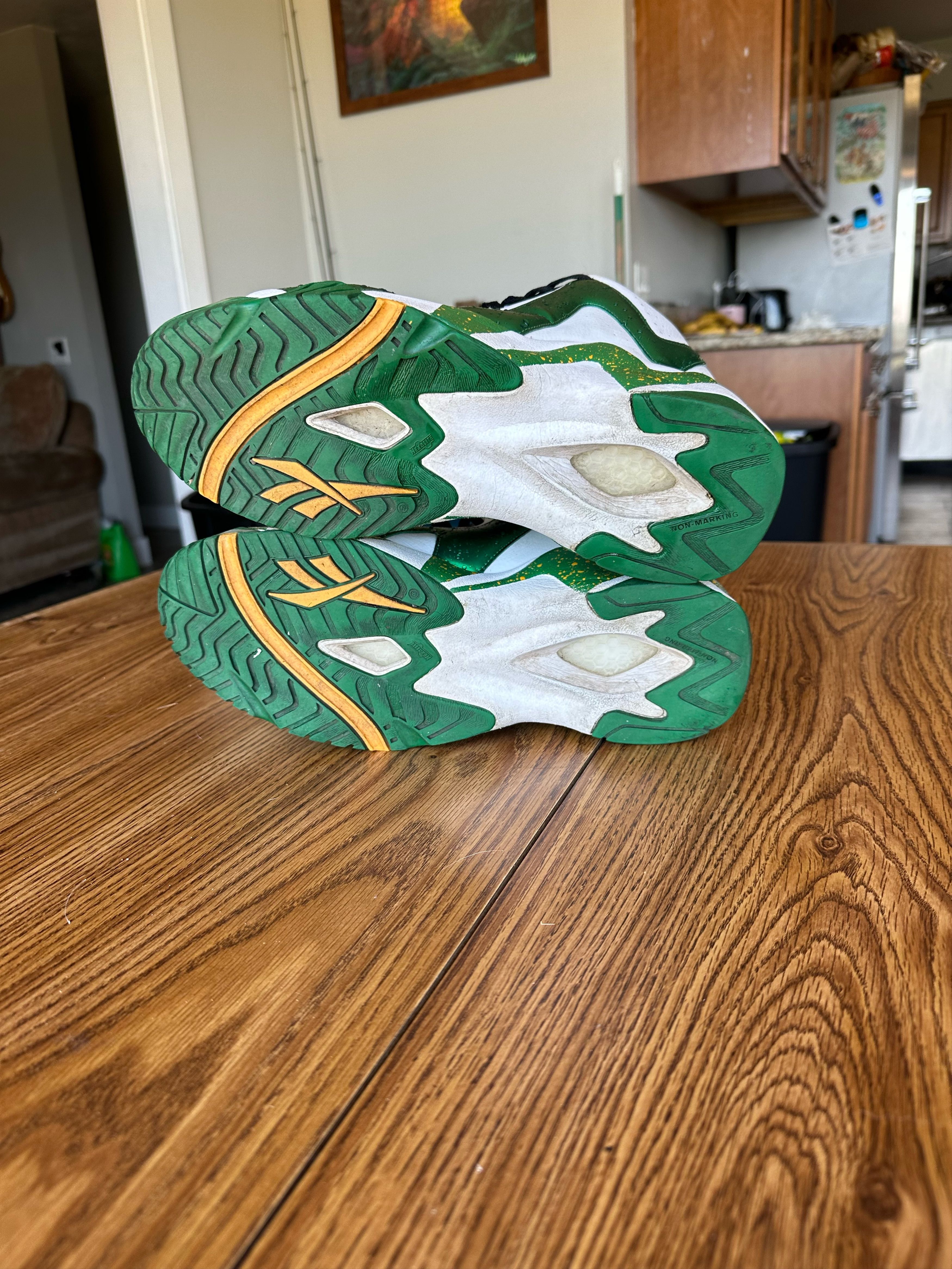 Reebok Reebok Kamikaze II Seattle Supersonics Size US 13 / EU 46 - 6 Thumbnail