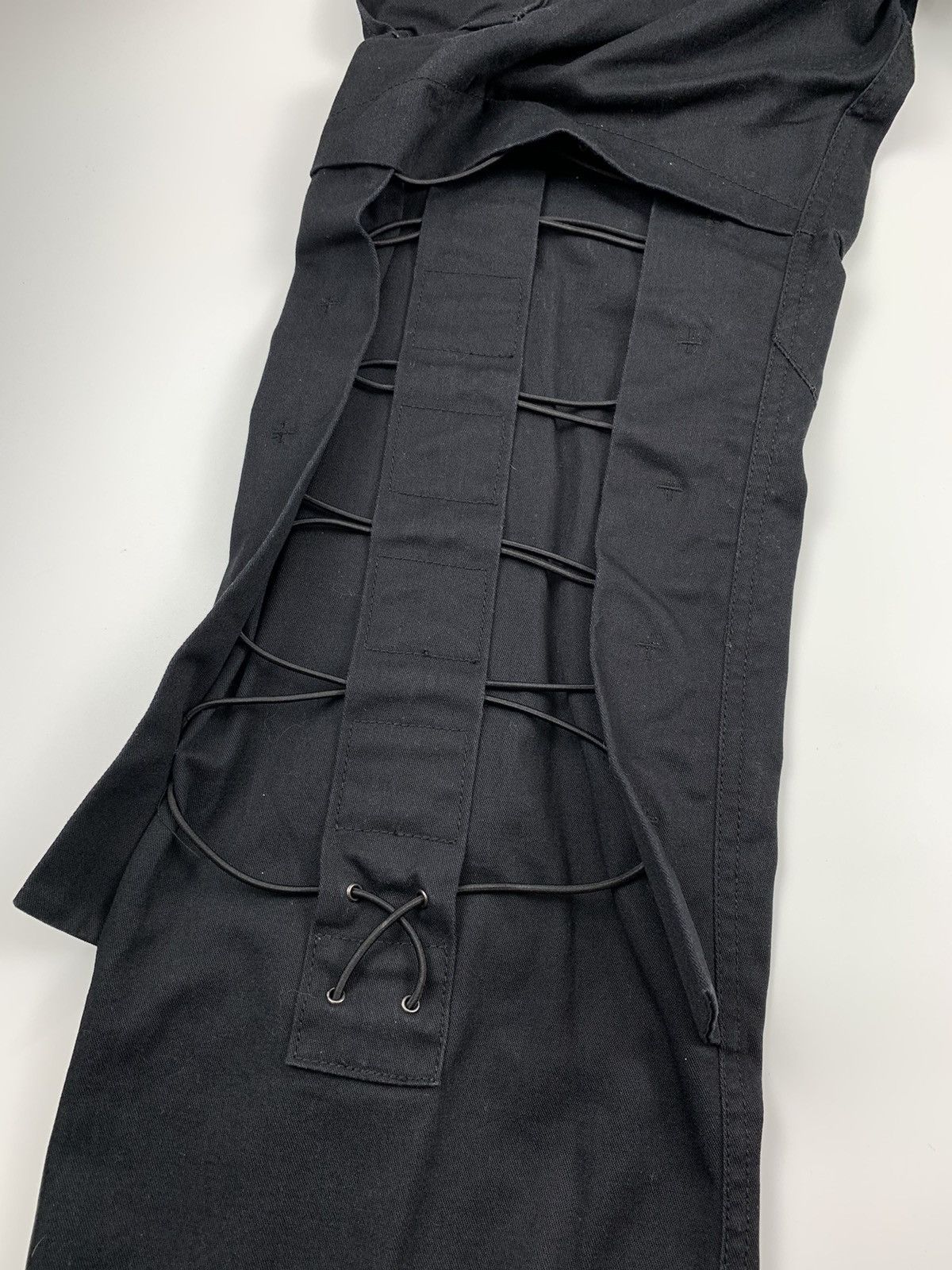 Avirex × Designer 🔥Rare🔥Avirex Public Defensive Wear Parachute Cargo Pants Size US 31 - 15 Thumbnail