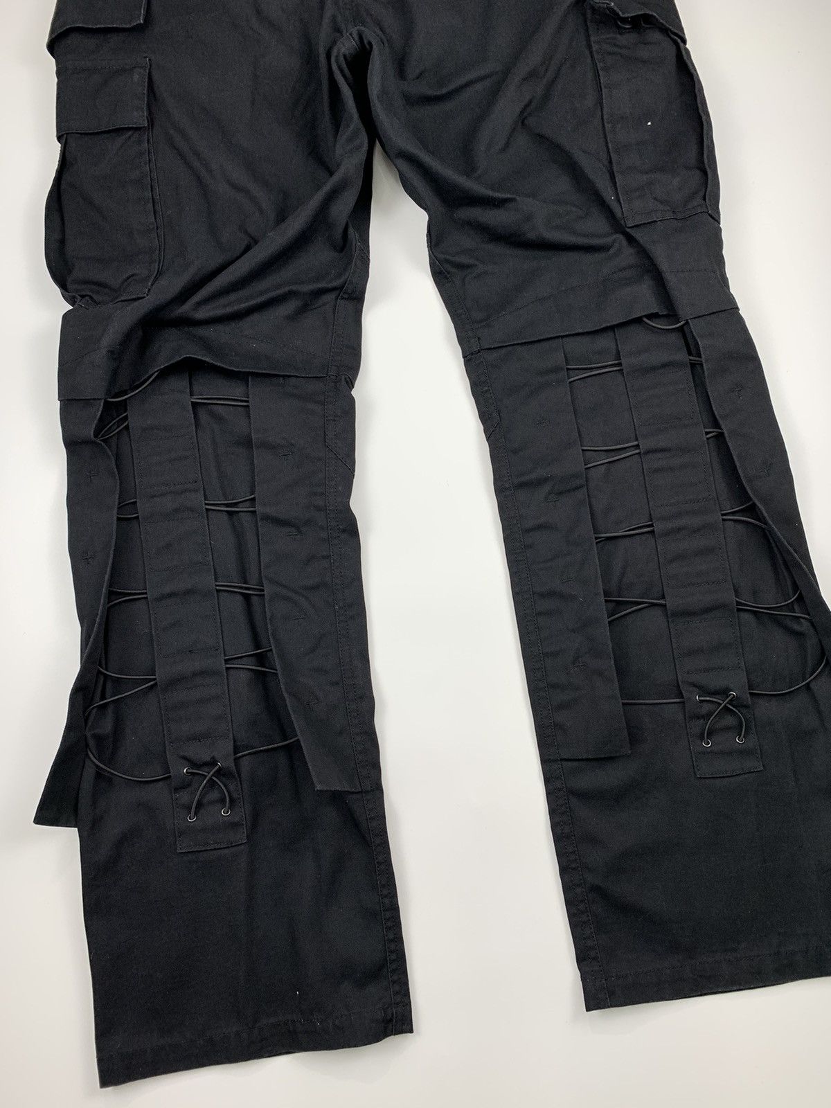 Avirex × Designer 🔥Rare🔥Avirex Public Defensive Wear Parachute Cargo Pants Size US 31 - 13 Thumbnail