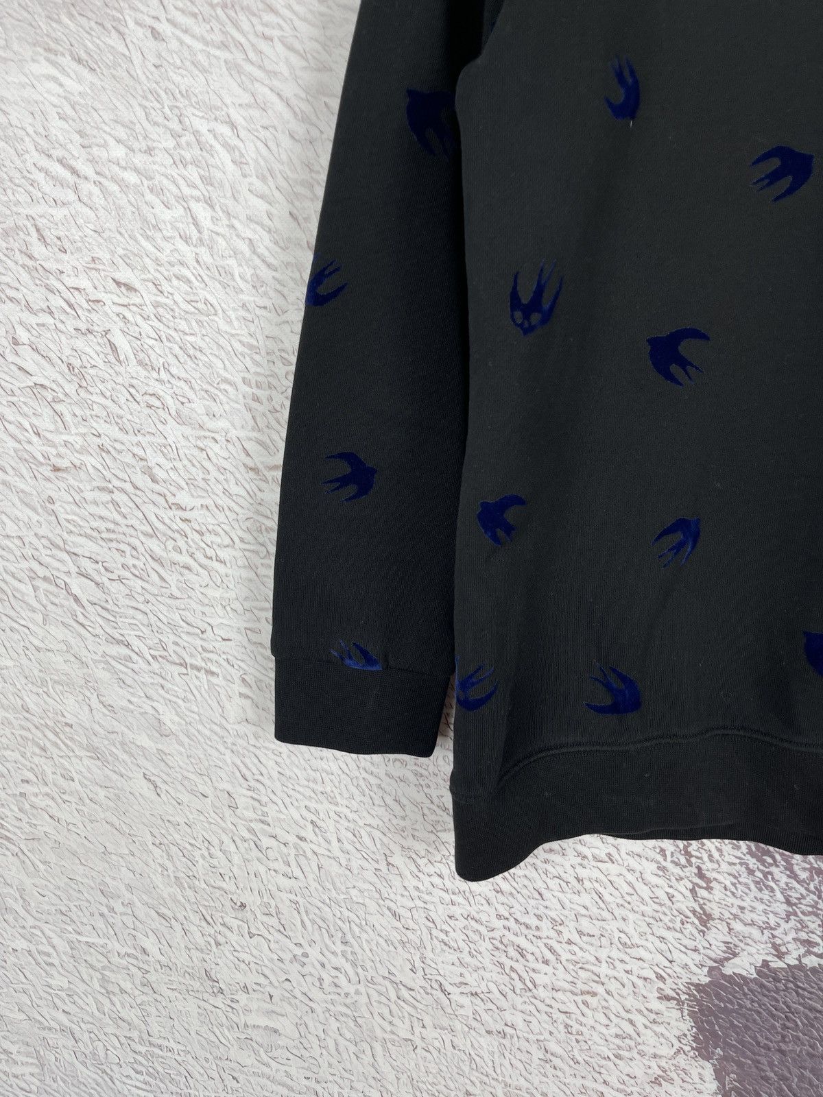 Alexander McQueen McQ Alexander McQueen velour bird multilogo black sweatshirt Size M / US 6-8 / IT 42-44 - 3 Thumbnail