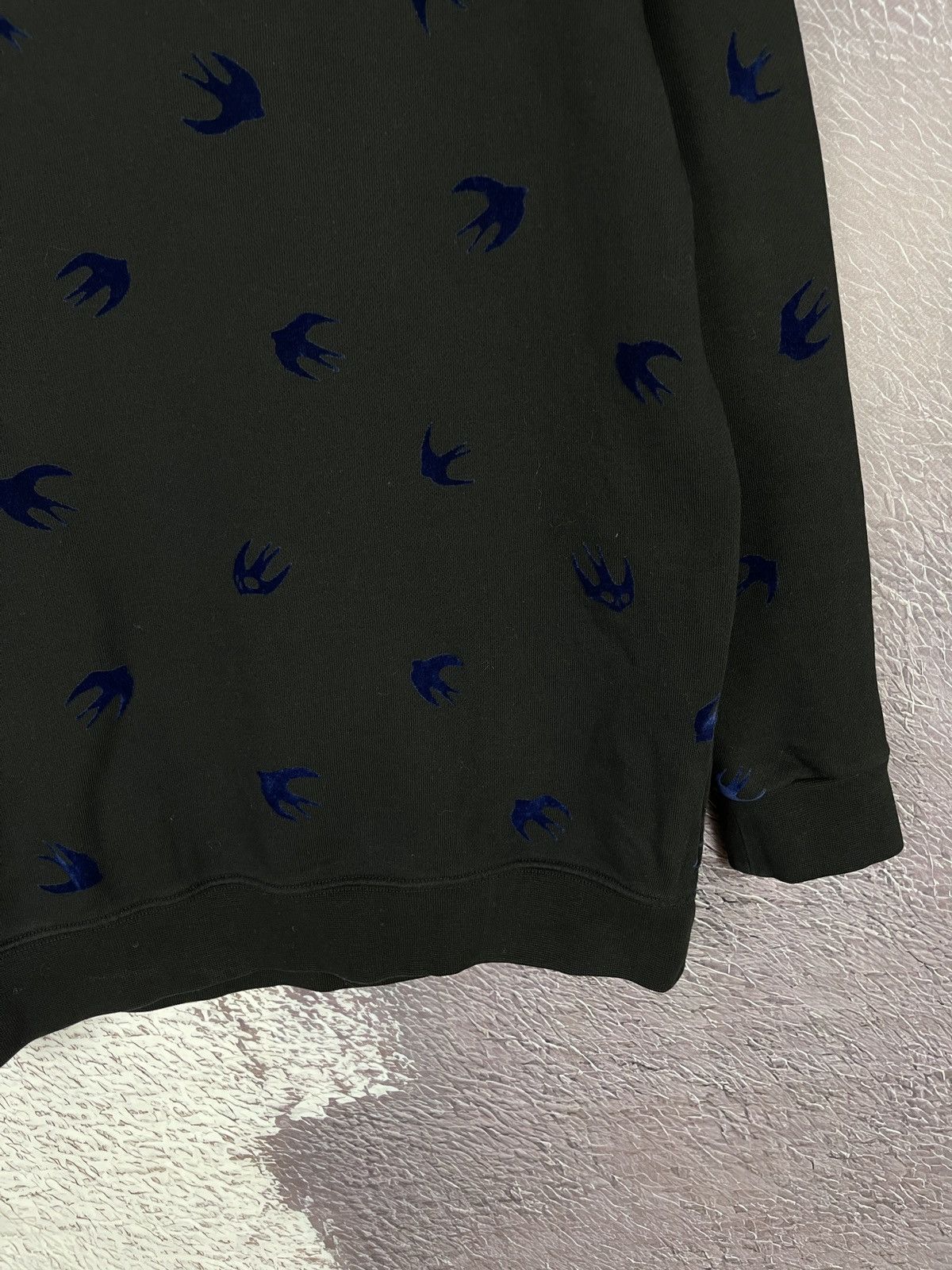 Alexander McQueen McQ Alexander McQueen velour bird multilogo black sweatshirt Size M / US 6-8 / IT 42-44 - 5 Thumbnail