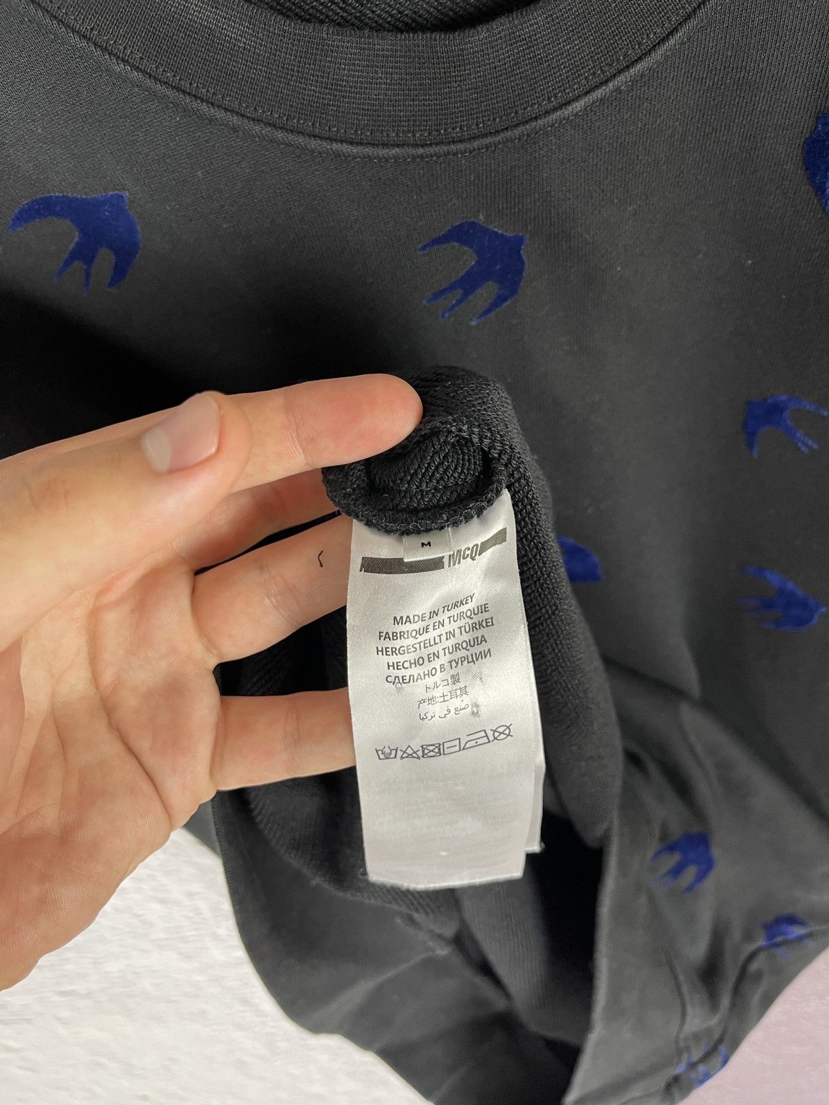 Alexander McQueen McQ Alexander McQueen velour bird multilogo black sweatshirt Size M / US 6-8 / IT 42-44 - 8 Thumbnail