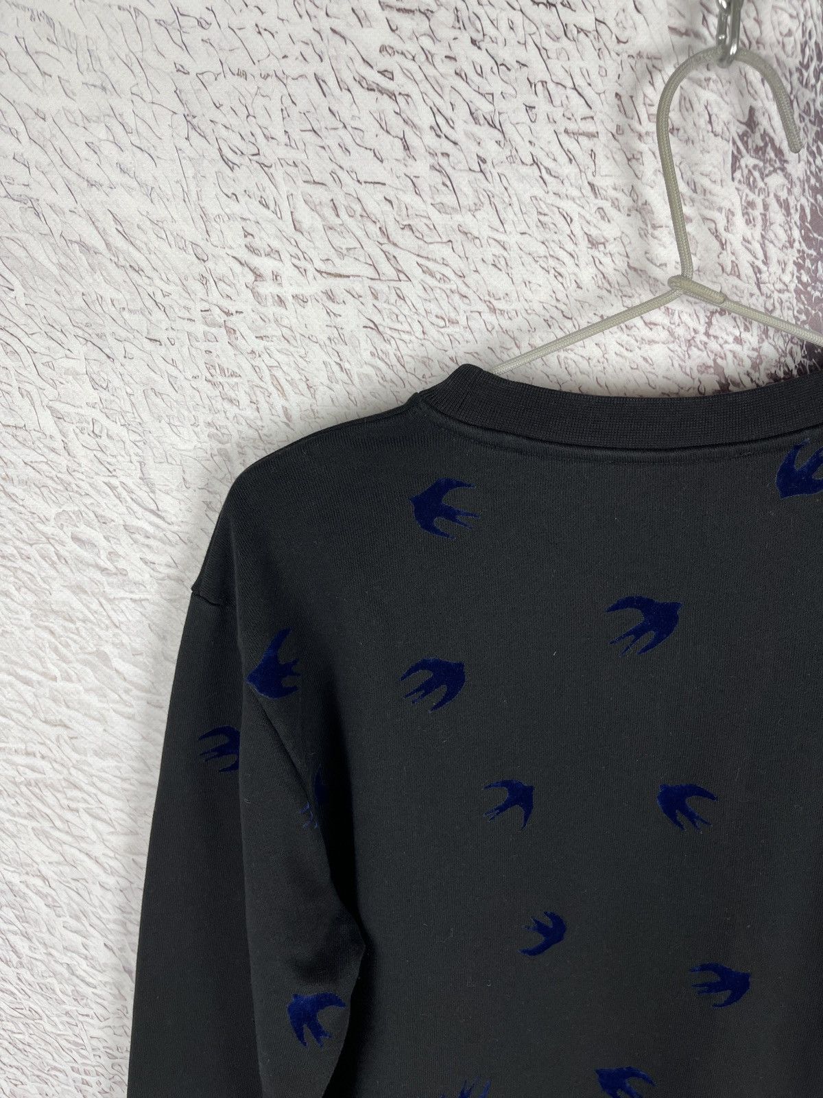 Alexander McQueen McQ Alexander McQueen velour bird multilogo black sweatshirt Size M / US 6-8 / IT 42-44 - 11 Thumbnail