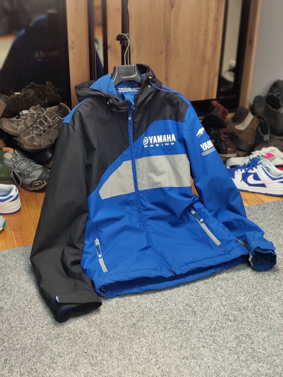 Yamaha Vintage Yamaha Racing Padded with logos Blue Hoodie Jacket Size US S / EU 44-46 / 1 - 21 Thumbnail