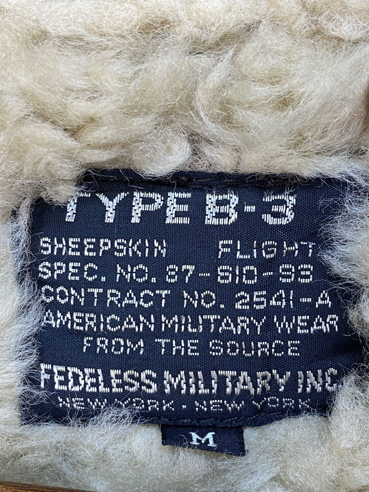 Vintage Vintage American Military Wear B-3 Sheepskin Jacket Size US M / EU 48-50 / 2 - 8 Thumbnail