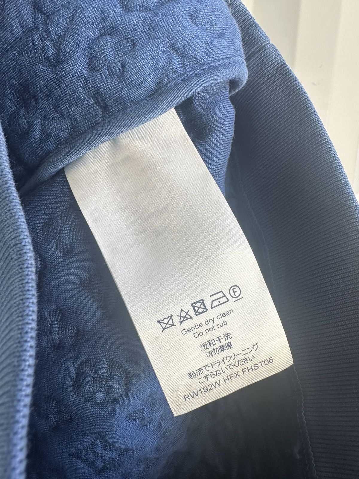 Louis Vuitton Monogram Embossed Zip Hoodie Size US M / EU 48-50 / 2 - 6 Thumbnail