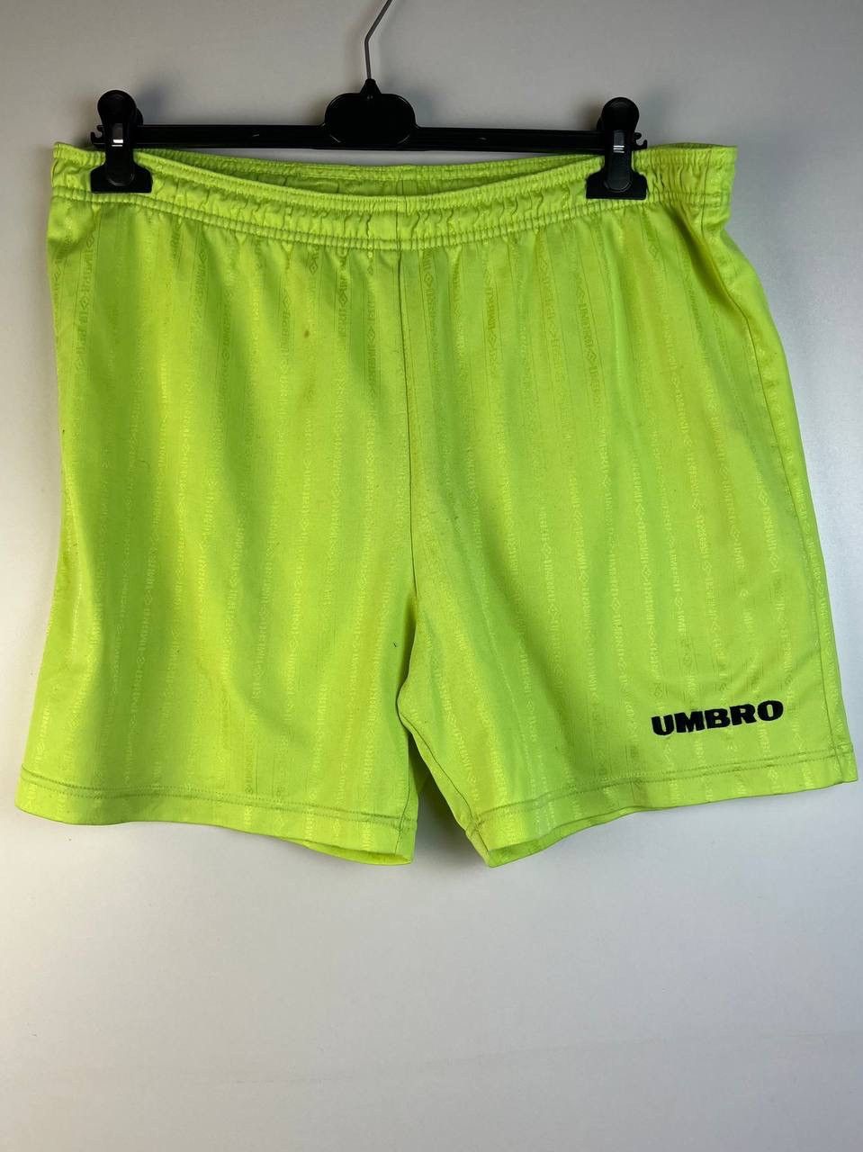 Umbro Umbro 90s vintage shorts size 34 Size US 34 / EU 50 - 1 Thumbnail