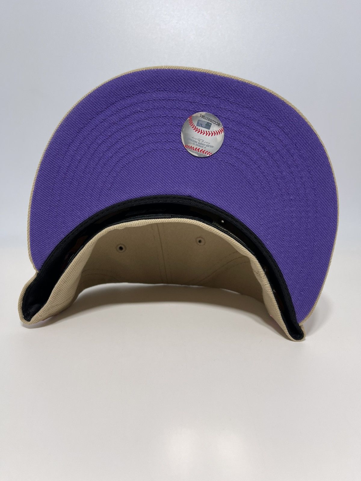 Hat Club × MLB × New Era Sneakertown 30th Anniversary Seattle Mariners Hat - Size 7 Size ONE SIZE - 5 Thumbnail