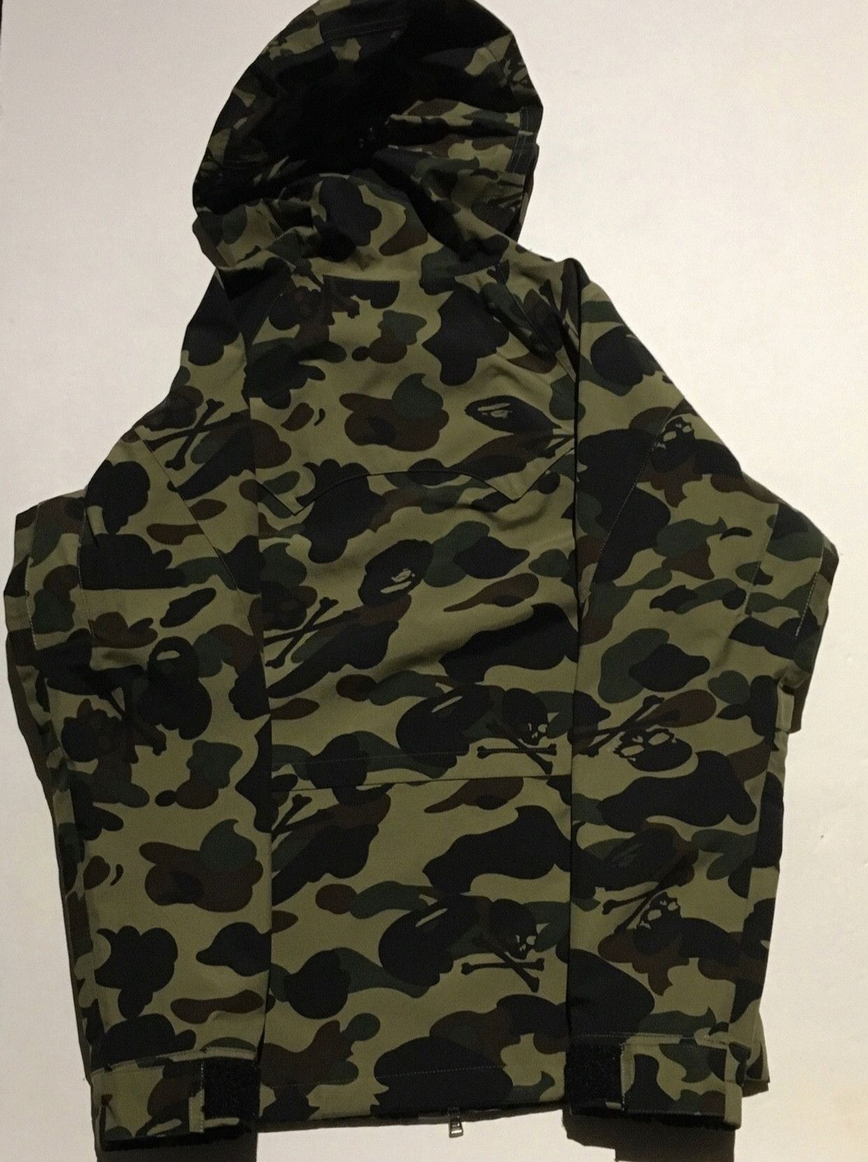 Bape × Mastermind Japan Bape X Mastermind Camo goretex snowboard jacket Size US S / EU 44-46 / 1 - 2 Thumbnail