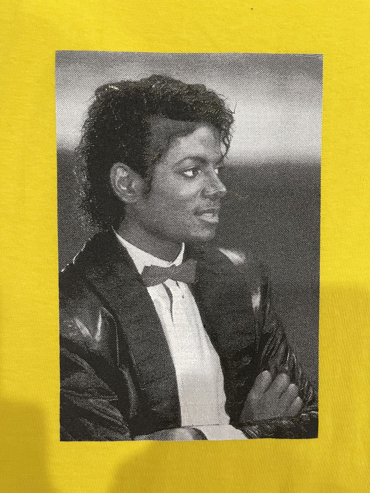 Michael Jackson Supreme SS17 Michael Jackson Yellow Short Sleeve Tee Size US L / EU 52-54 / 3 - 6 Thumbnail