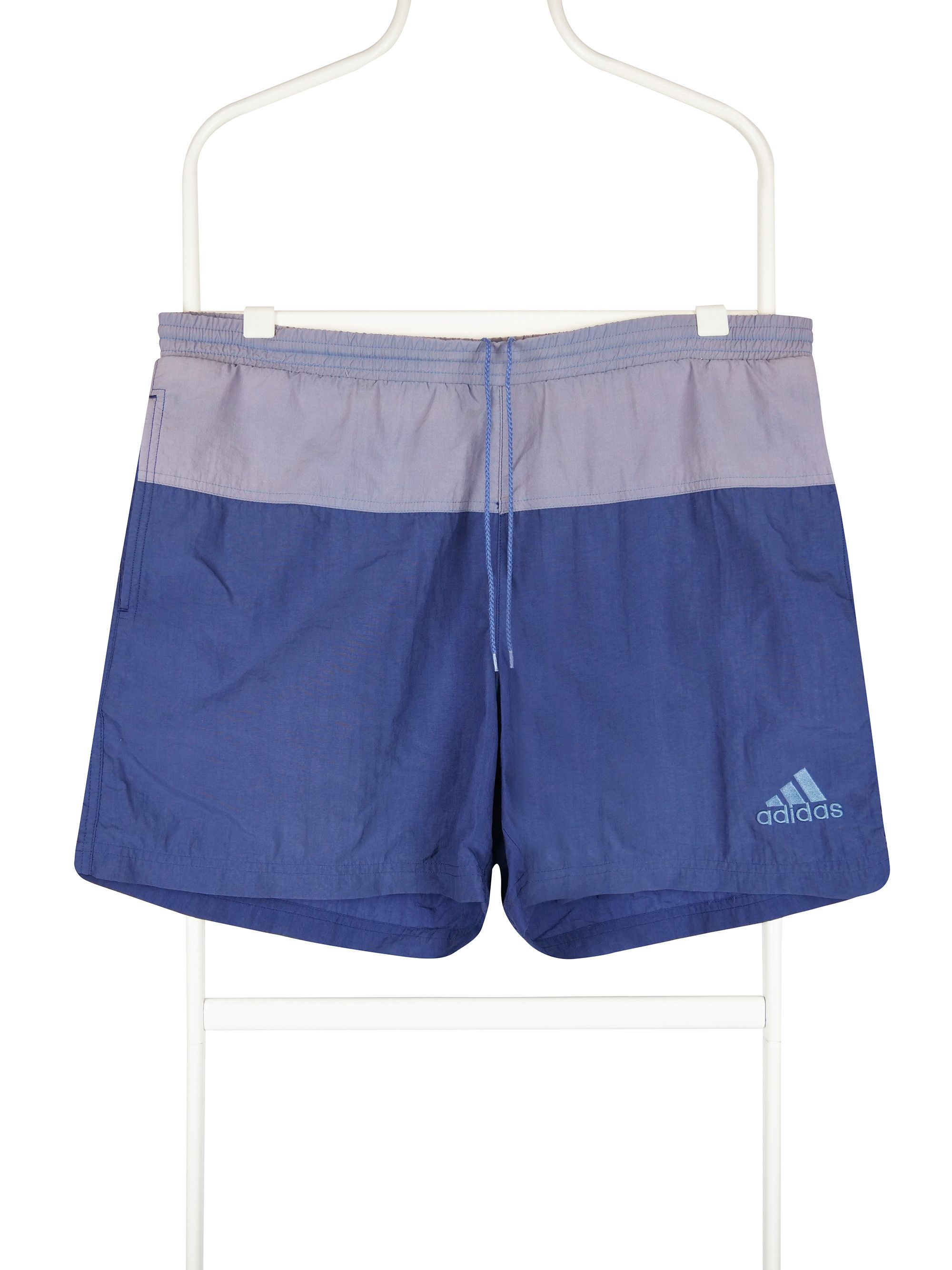 Adidas Adidas vintage shorts Size US 32 / EU 48 - 2 Thumbnail