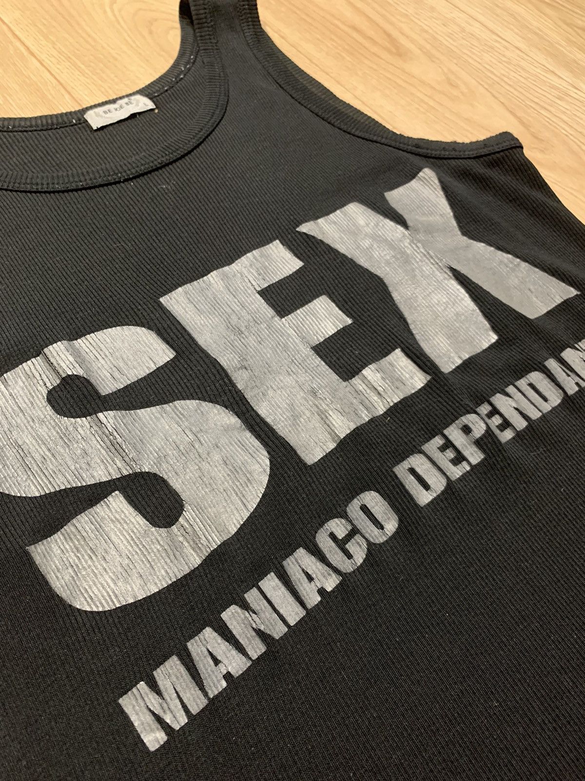 Vintage Vintage SEX MANIACO DEPENDANTE Adult T-Shirt Size US L / EU 52-54 / 3 - 3 Thumbnail