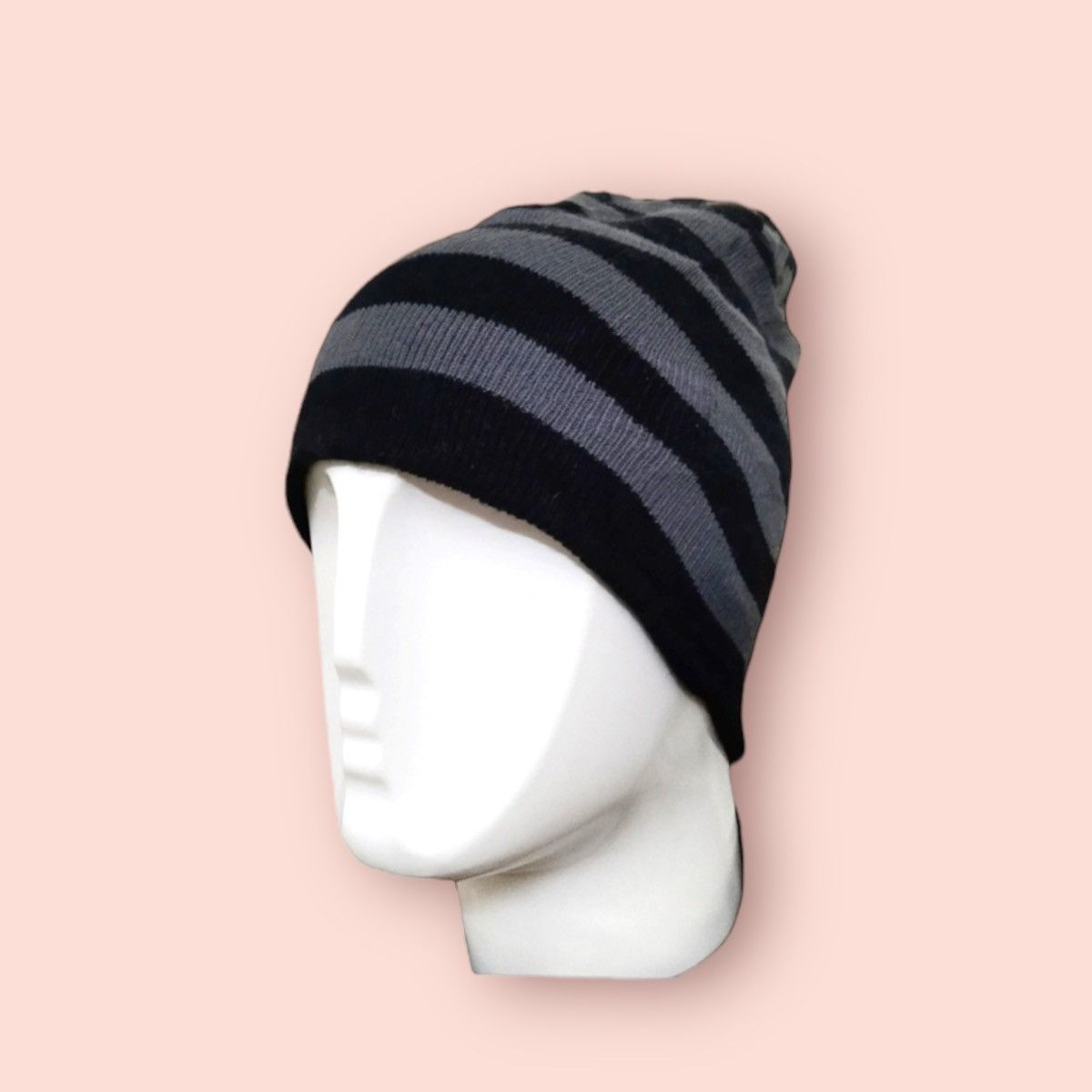 Japanese Brand VINTAGE JAPAN STRIPES BEANIE JAPAN Size ONE SIZE - 1 Thumbnail
