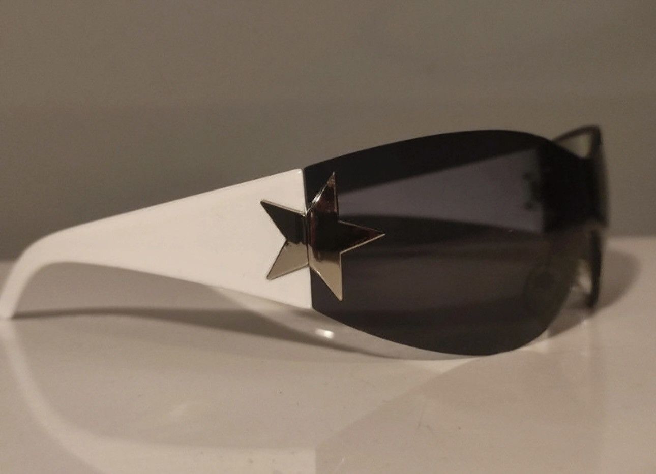 Other Sunglasses with star vintage black white retro y2k unisex Size ONE SIZE - 2 Thumbnail