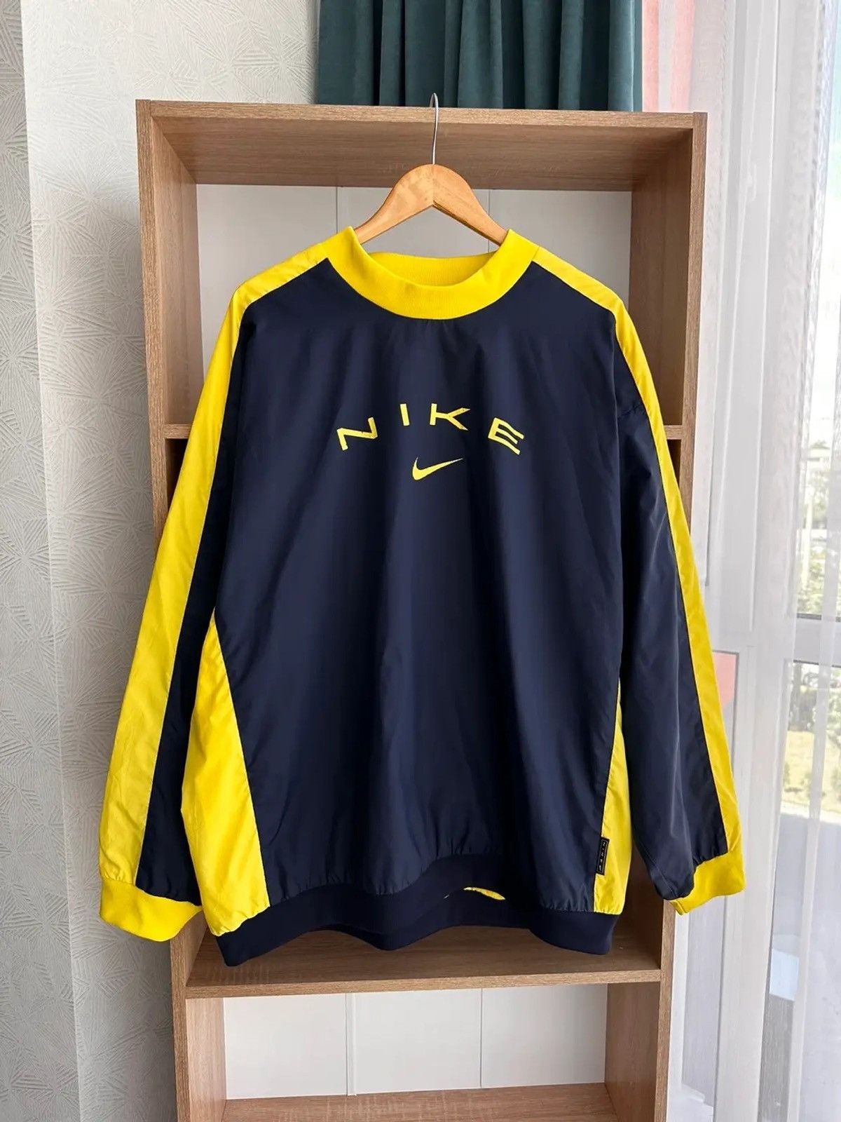 Vintage Nike ACG Navy&Yellow 🇺🇦 Swoosh Nylon Sweatshirt