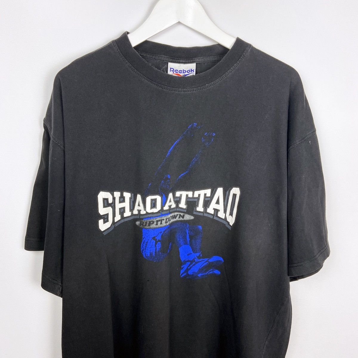 NBA Vintage 90s Distressed Shaq Attaq Rip it Shaquille O’nealtee Size US XXL / EU 58 / 5 - 3 Thumbnail