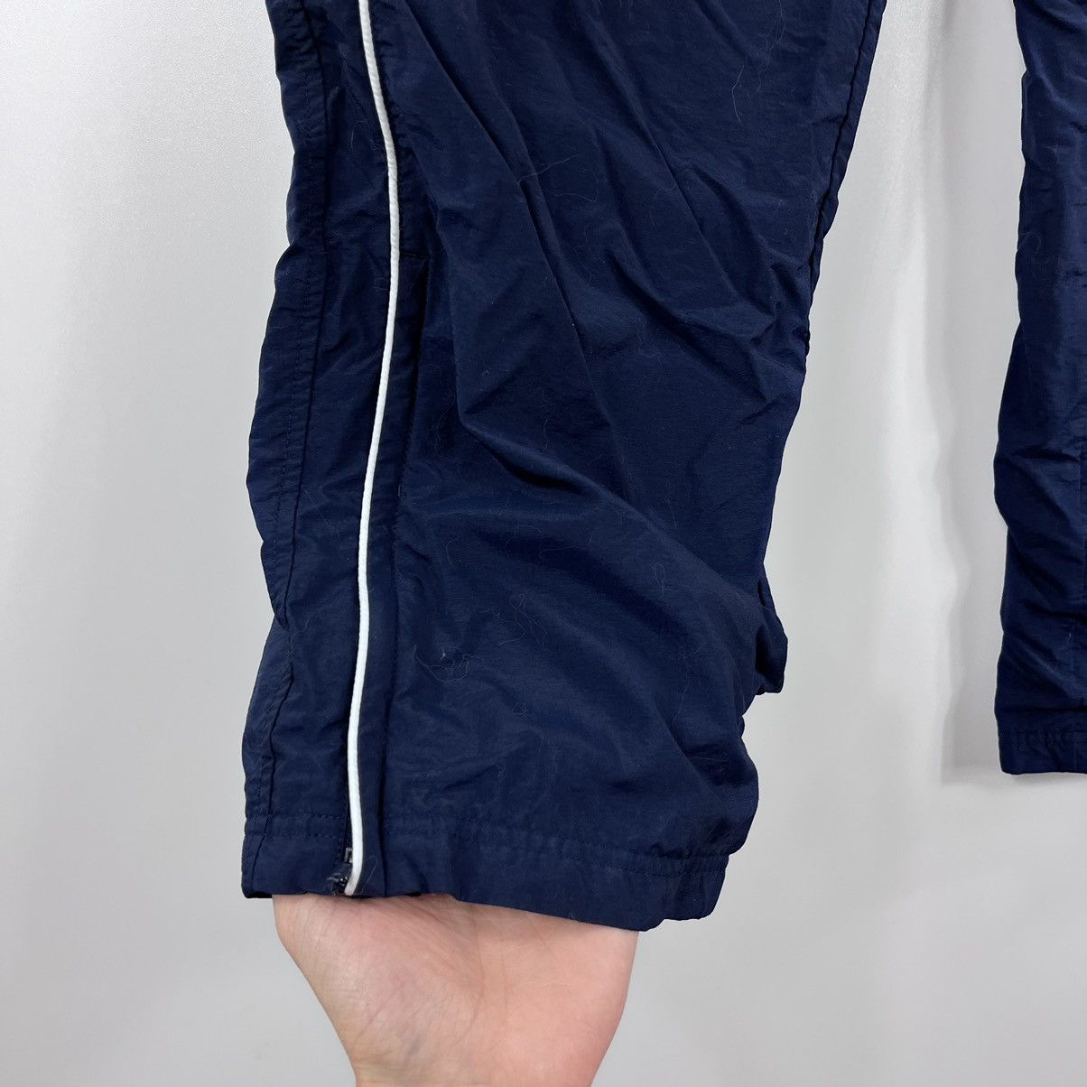 Nike Vtg 90’s Nike Track Pants Y2K Nylon Embroidery Logo Size XL Size US 36 / EU 52 - 7 Thumbnail