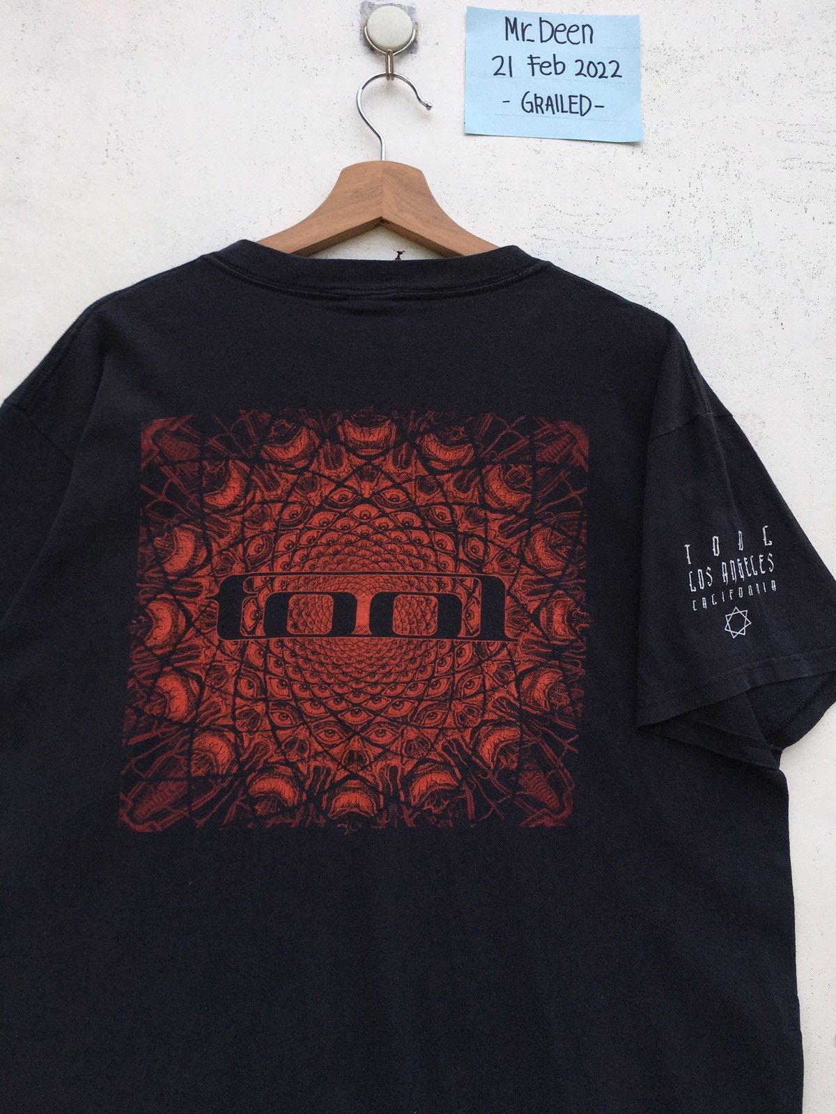 Band Tees Vintage Band Tees TOOL Los Angeles California Tshirt Size US L / EU 52-54 / 3 - 1 Thumbnail
