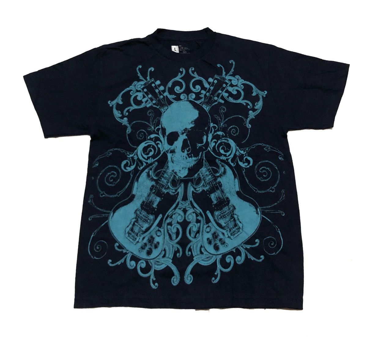 Other SKULL WITH GUITARS T-SHIRT Size US L / EU 52-54 / 3 - 1 Thumbnail