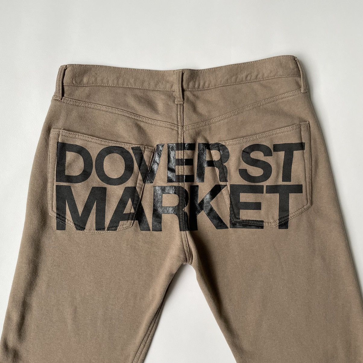 Comme des Garcons × Dover Street Market ‘Back Logo’ Flared Leg Sweatpants Size US 34 / EU 50 - 11 Thumbnail