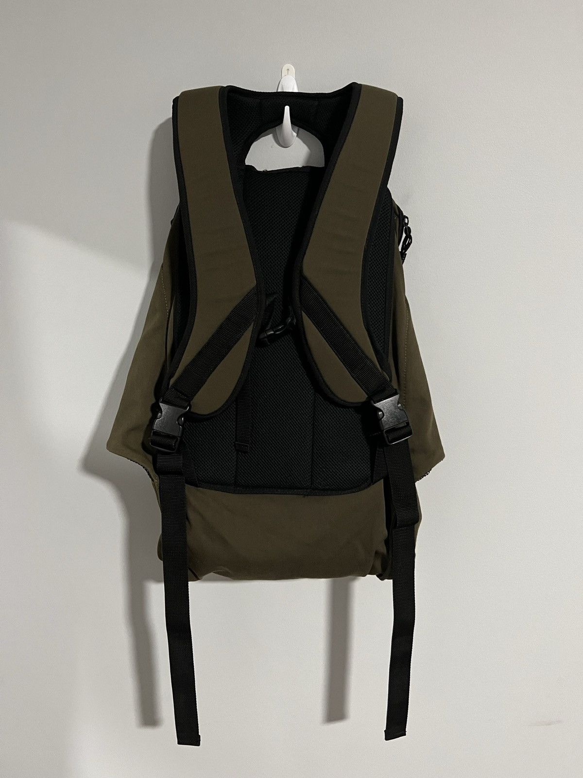 Final Home × Issey Miyake Final Home Hiking Backpack Size ONE SIZE - 3 Thumbnail