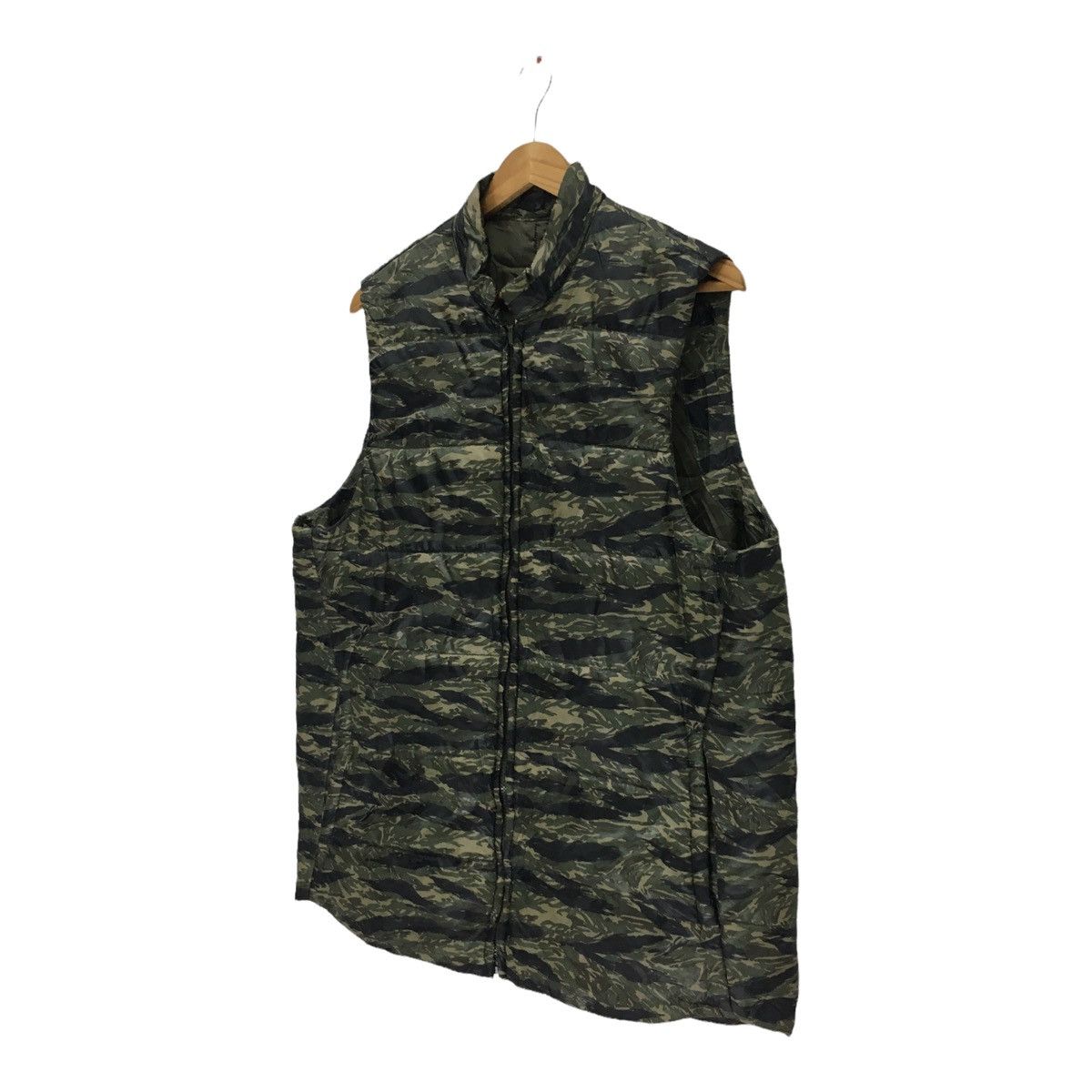 Japanese Brand Vintage Emergency C.E.C Clothing Camouflage Vest Jacket Size US M / EU 48-50 / 2 - 7 Thumbnail