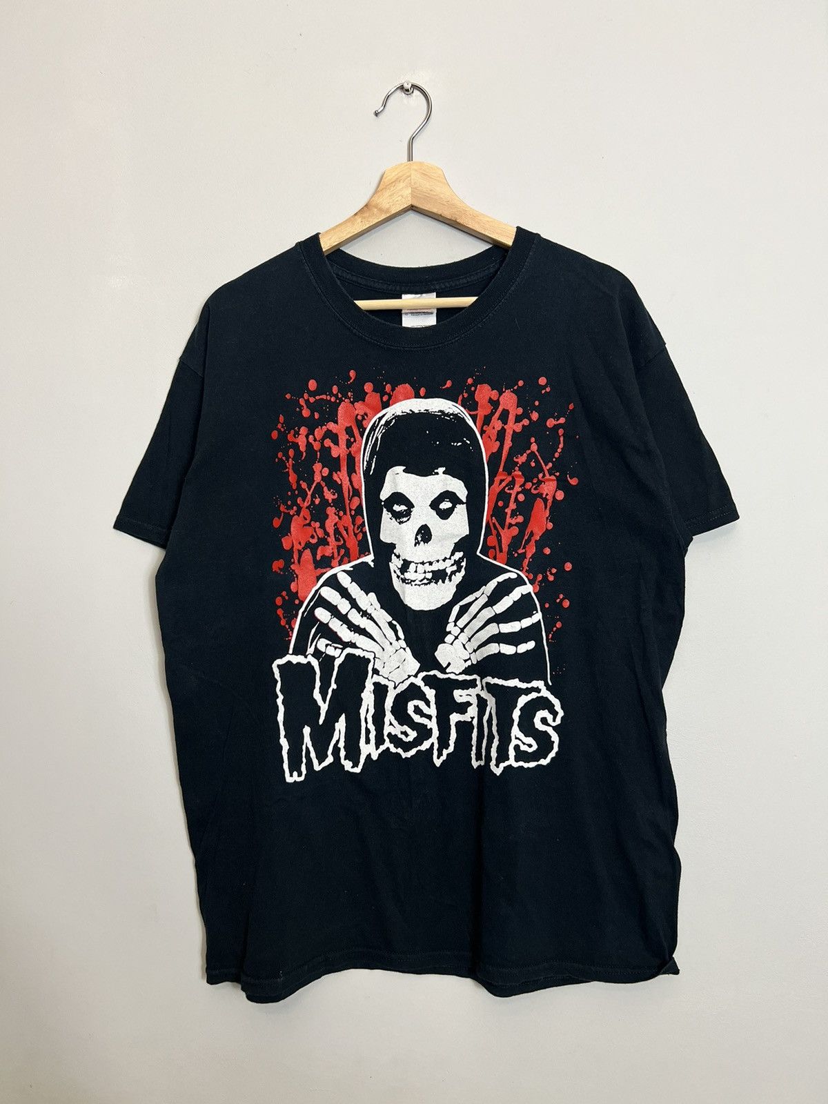 Band Tees Rare Vintage Y2K 00s Misfits Fiend Club Punk Band Tee Size US L / EU 52-54 / 3 - 1 Thumbnail