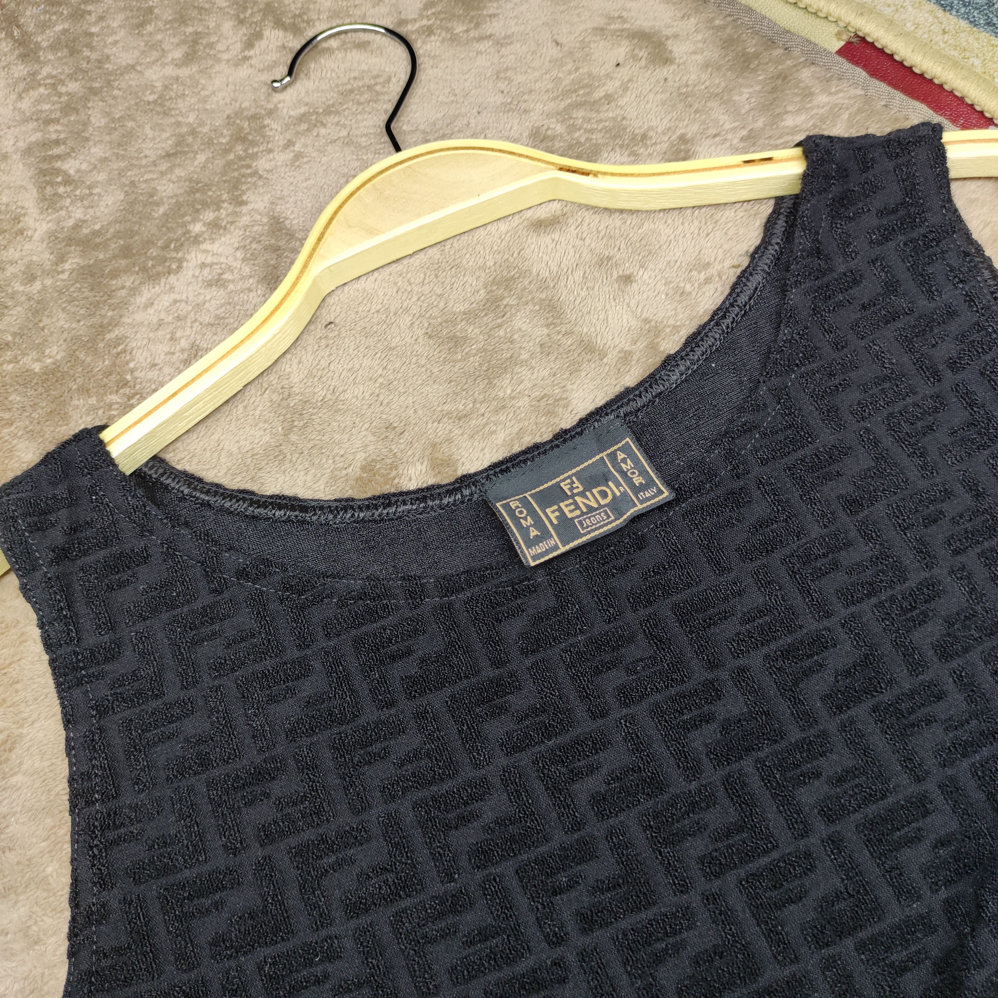 Fendi a77 FENDI monogram Tanktop Size US S / EU 44-46 / 1 - 5 Thumbnail