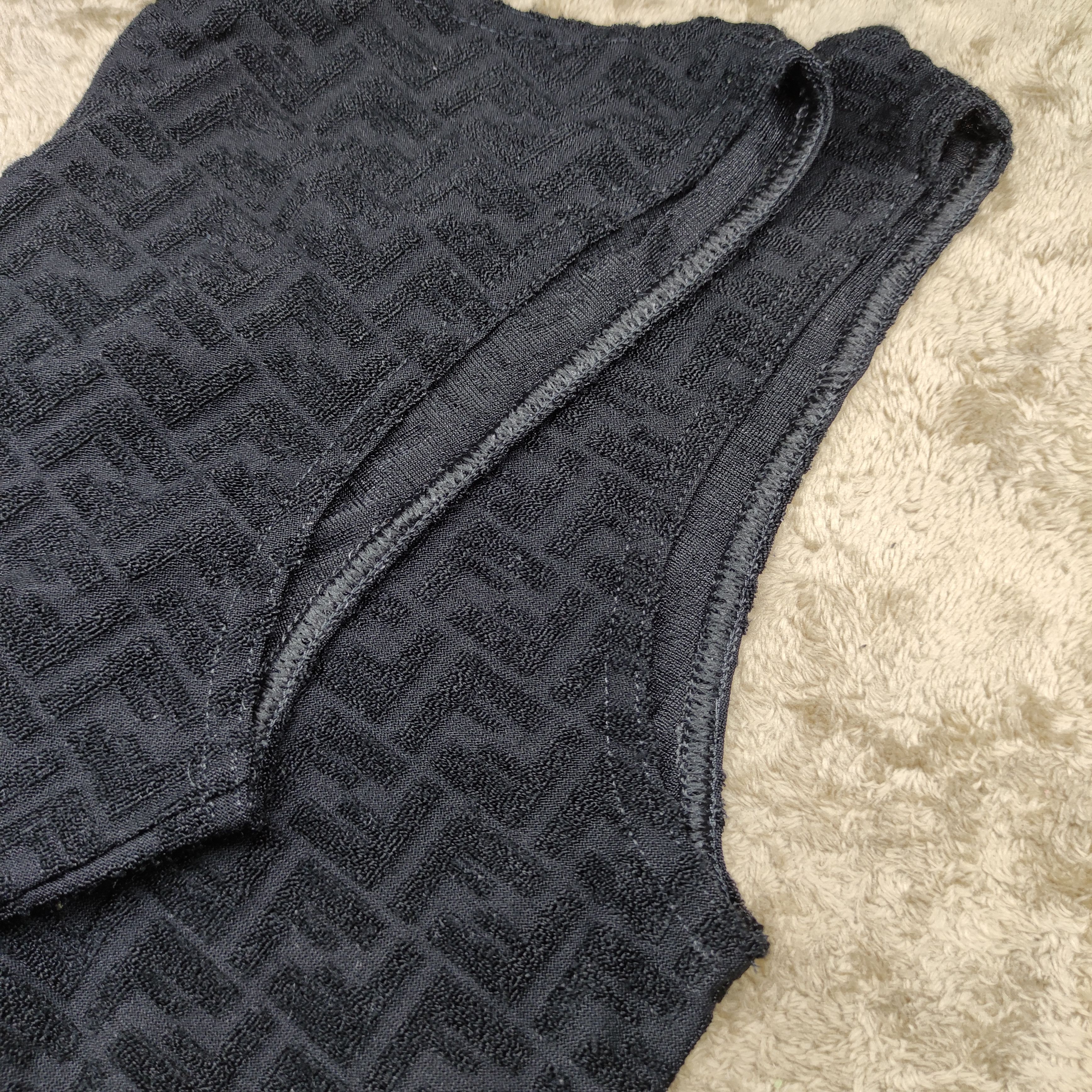 Fendi a77 FENDI monogram Tanktop Size US S / EU 44-46 / 1 - 3 Thumbnail