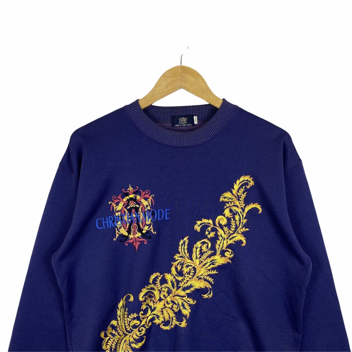 Vintage Vintage CHRISTIAN MODE Big Logo Embroidered Sweatshirt Size US L / EU 52-54 / 3 - 4 Thumbnail