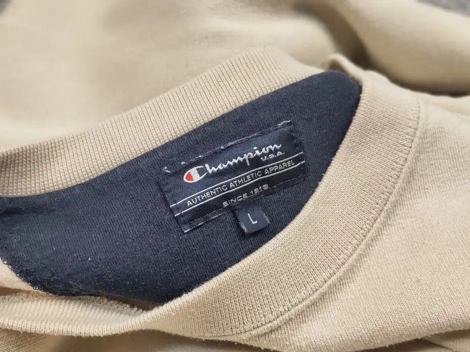 Champion Vintage 90's Champion usa Logo Beige Crewneck Sweatshirt Size US L / EU 52-54 / 3 - 9 Thumbnail