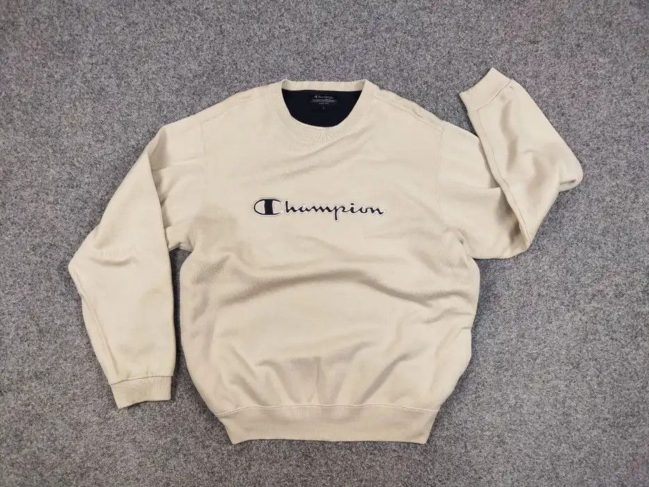 Champion Vintage 90's Champion usa Logo Beige Crewneck Sweatshirt Size US L / EU 52-54 / 3 - 6 Thumbnail