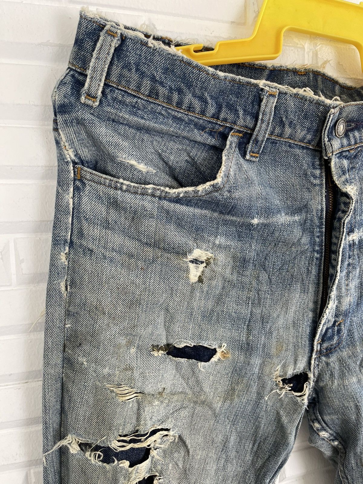 Levi's Vintage Clothing Vintage LEVI’S ORANGE TAB Distressed Jeans Destroy Size US 34 / EU 50 - 7 Thumbnail