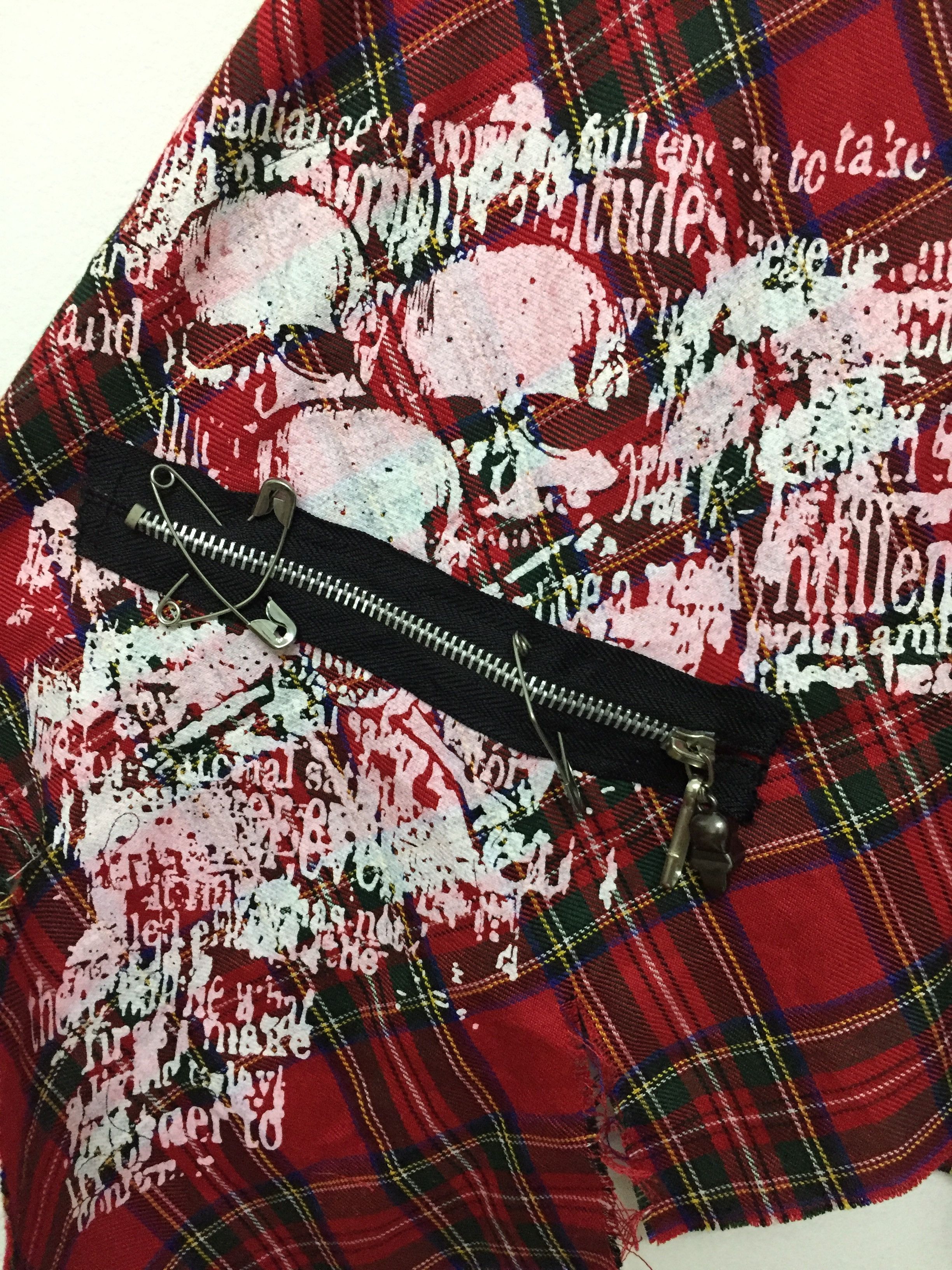 Japanese Brand MAD PUNK tartan Damage Bondage skirt Size 24" / US 00 / IT 34 - 9 Thumbnail
