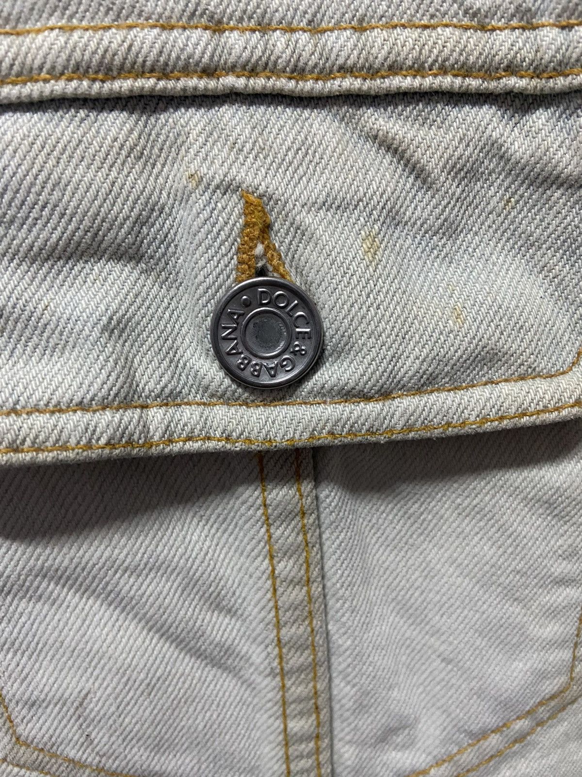 Dolce & Gabbana Dolce & gabanna distress denime jacket Size US M / EU 48-50 / 2 - 5 Thumbnail