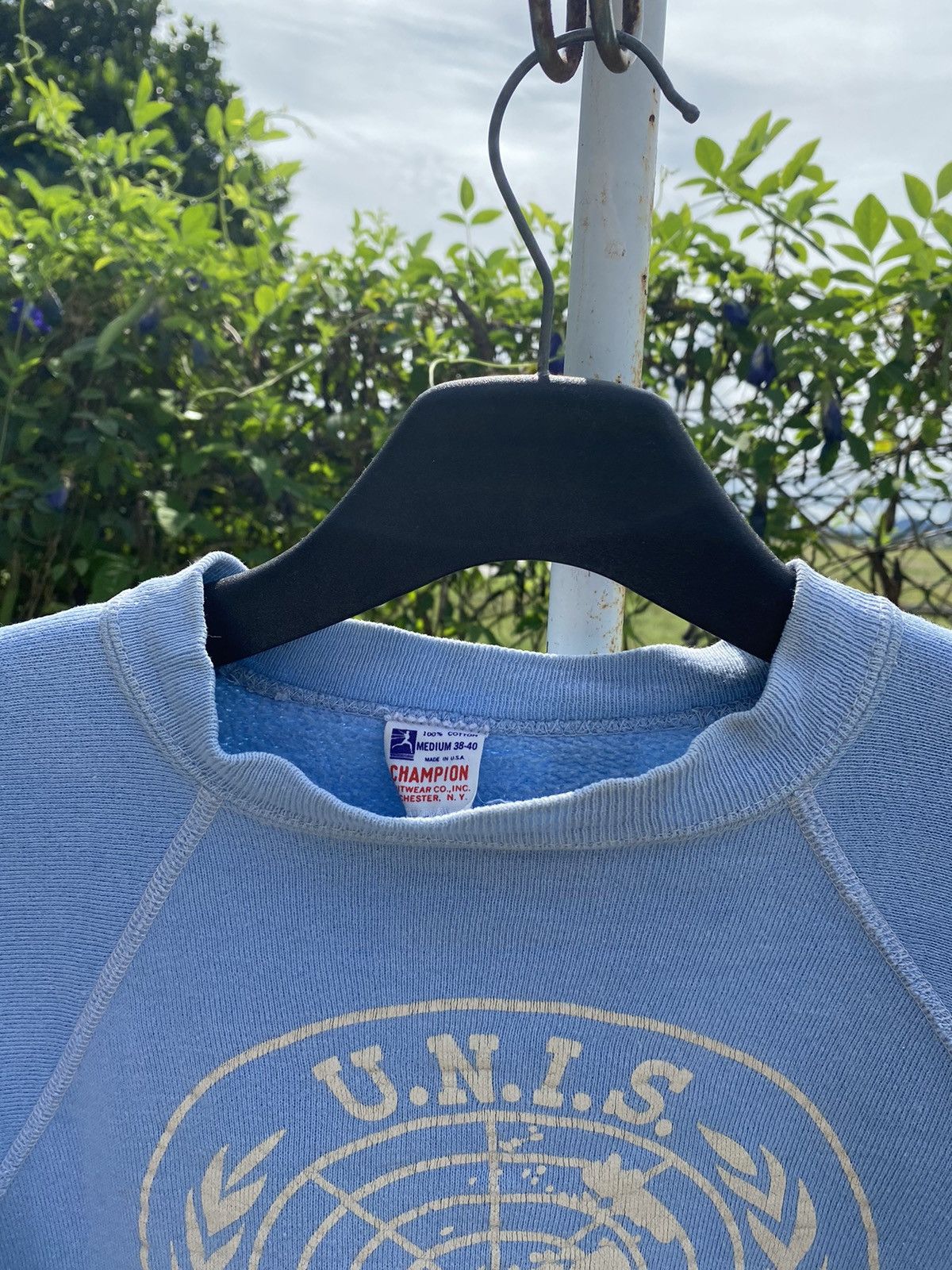 Champion Vintage U.N.I.S Crewneck – United Nations Emblem Graphic” Size US M / EU 48-50 / 2 - 9 Thumbnail