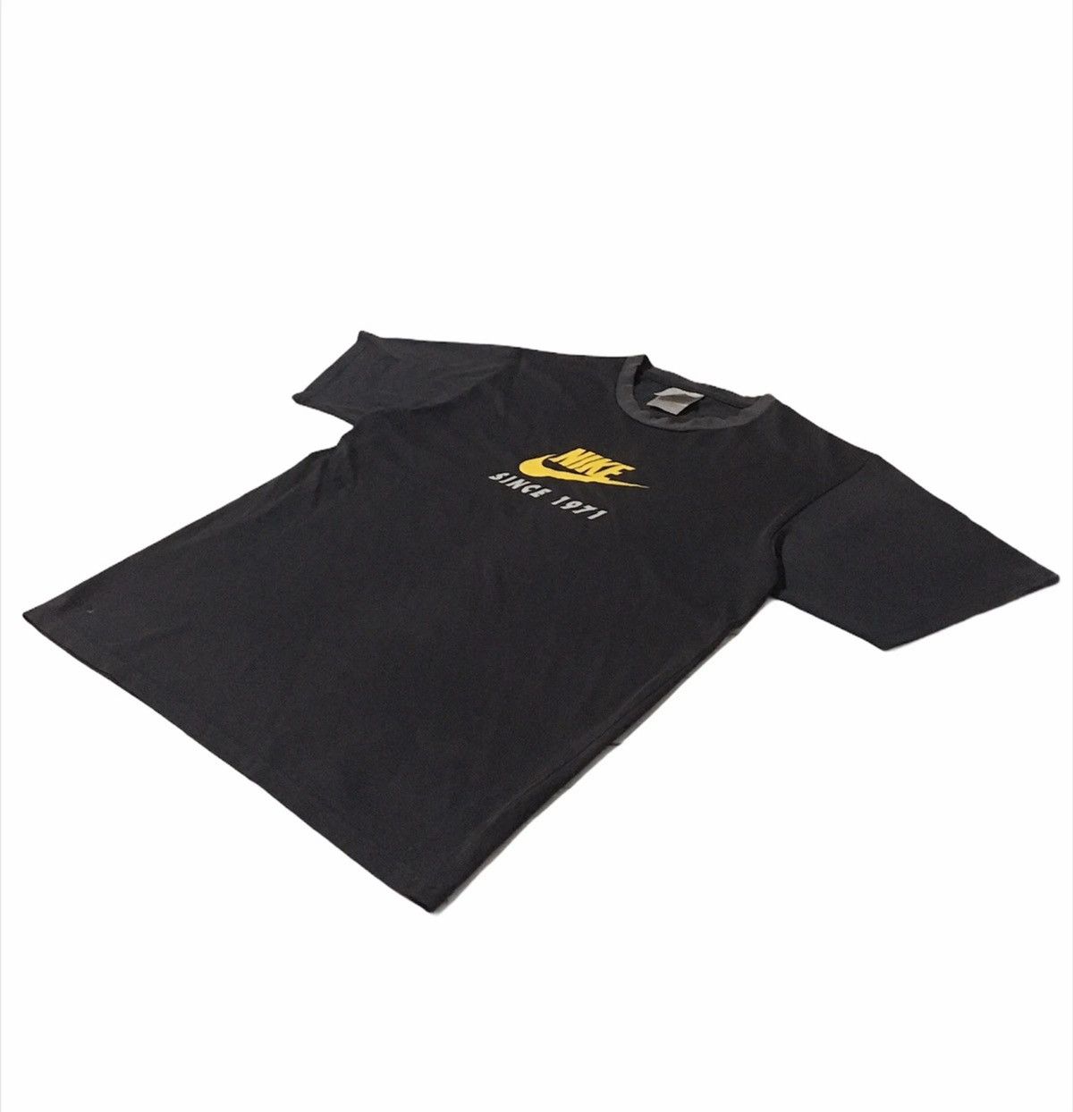 Nike × Vintage Nike Big Logo Short Sleeve T Shirts Size US S / EU 44-46 / 1 - 3 Thumbnail