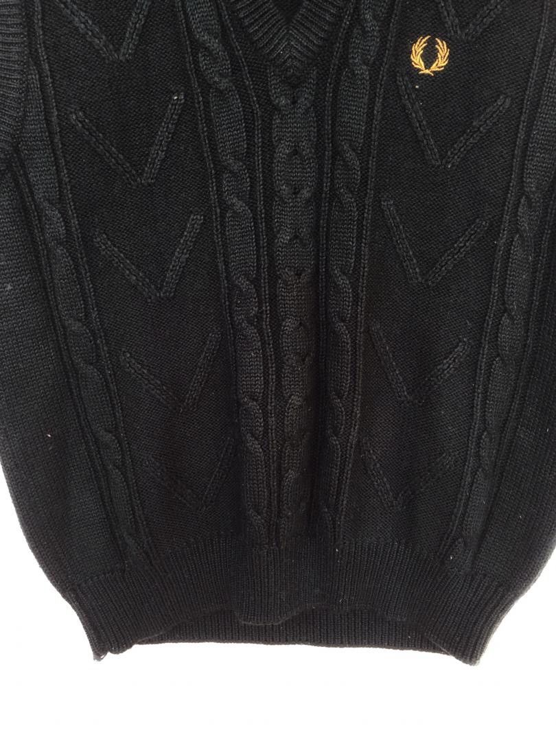 Fred Perry FRED PERRY SLEEVELESS KNITWEAR Size US L / EU 52-54 / 3 - 3 Thumbnail