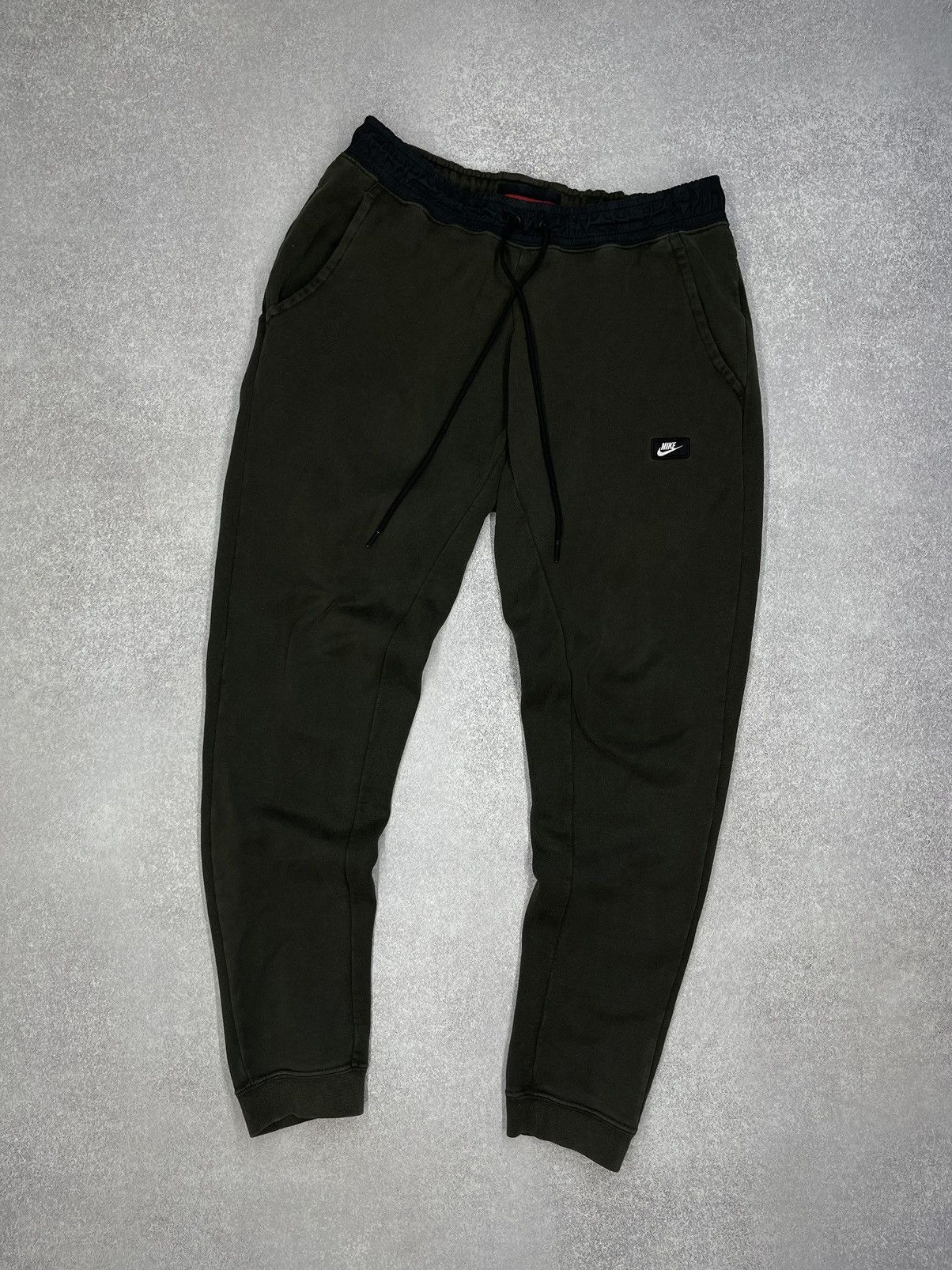 Mens Nike Modern Sweatpants Khaki Drill Nylon Cargo Size M