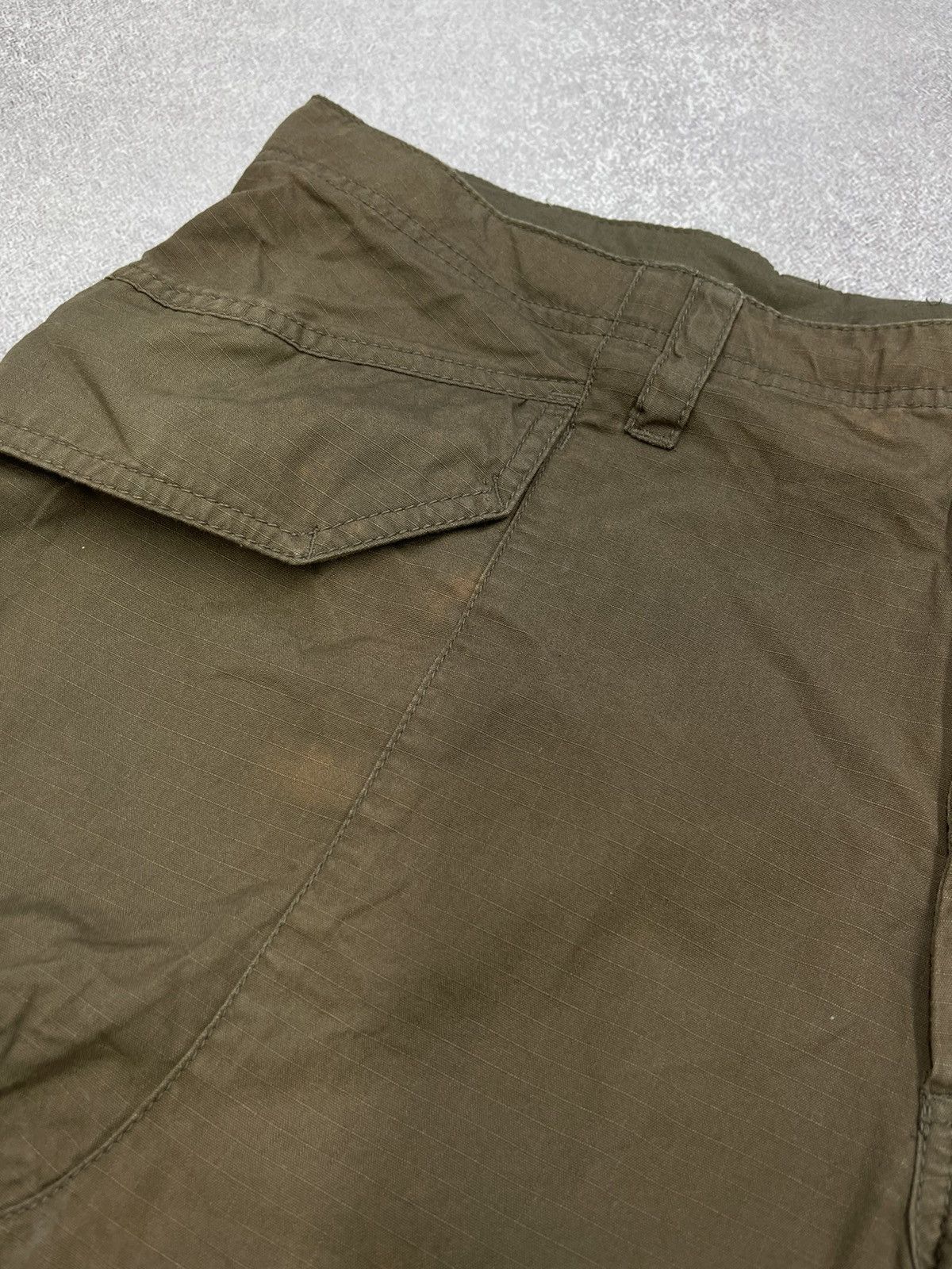 Nike Vintage Nike Cargo Shorts Drill Y2K Nylon TN Size L Size US 34 / EU 50 - 12 Thumbnail