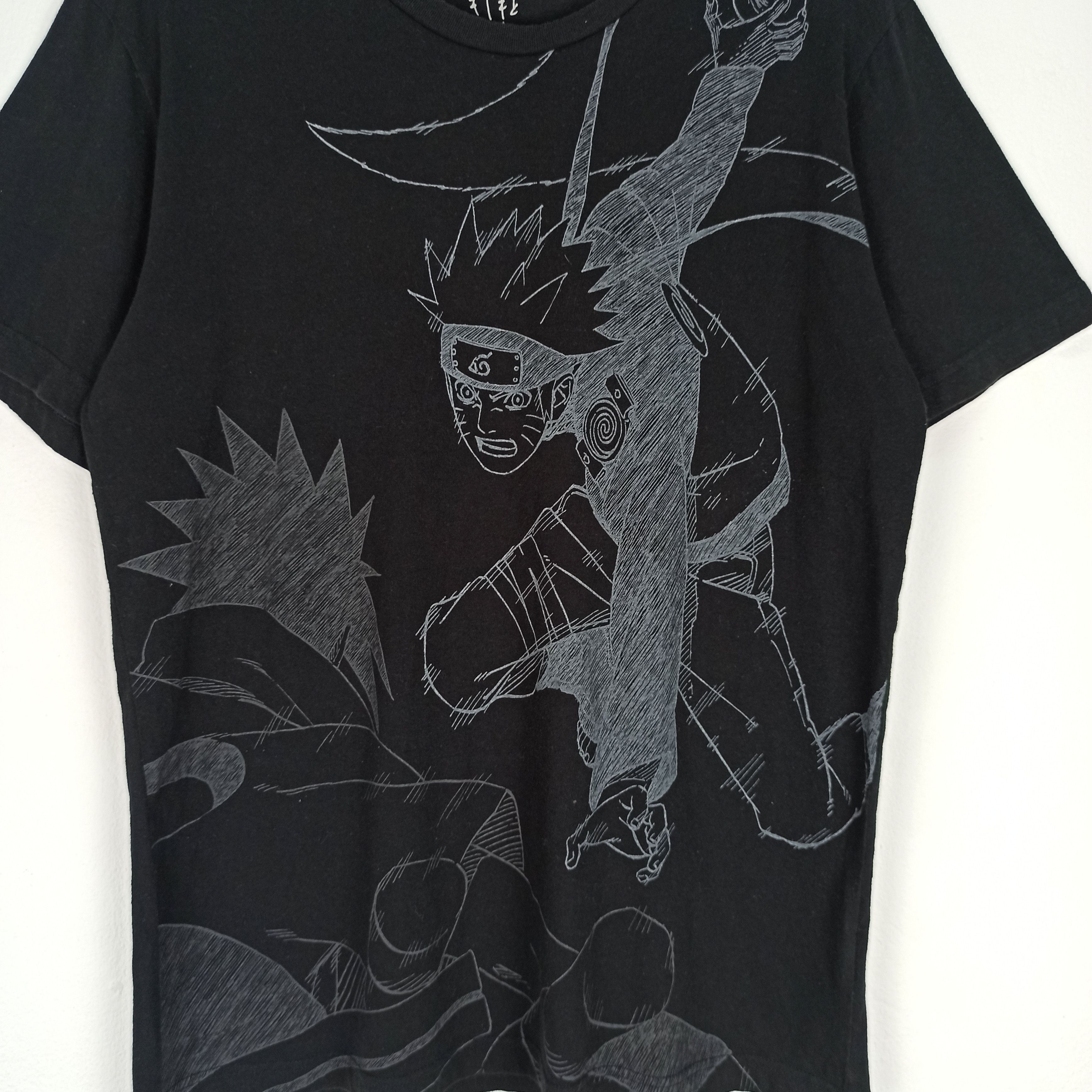 Anime Rare Uniqlo X Naruto Tees / anime manga japan Size US L / EU 52-54 / 3 - 3 Thumbnail