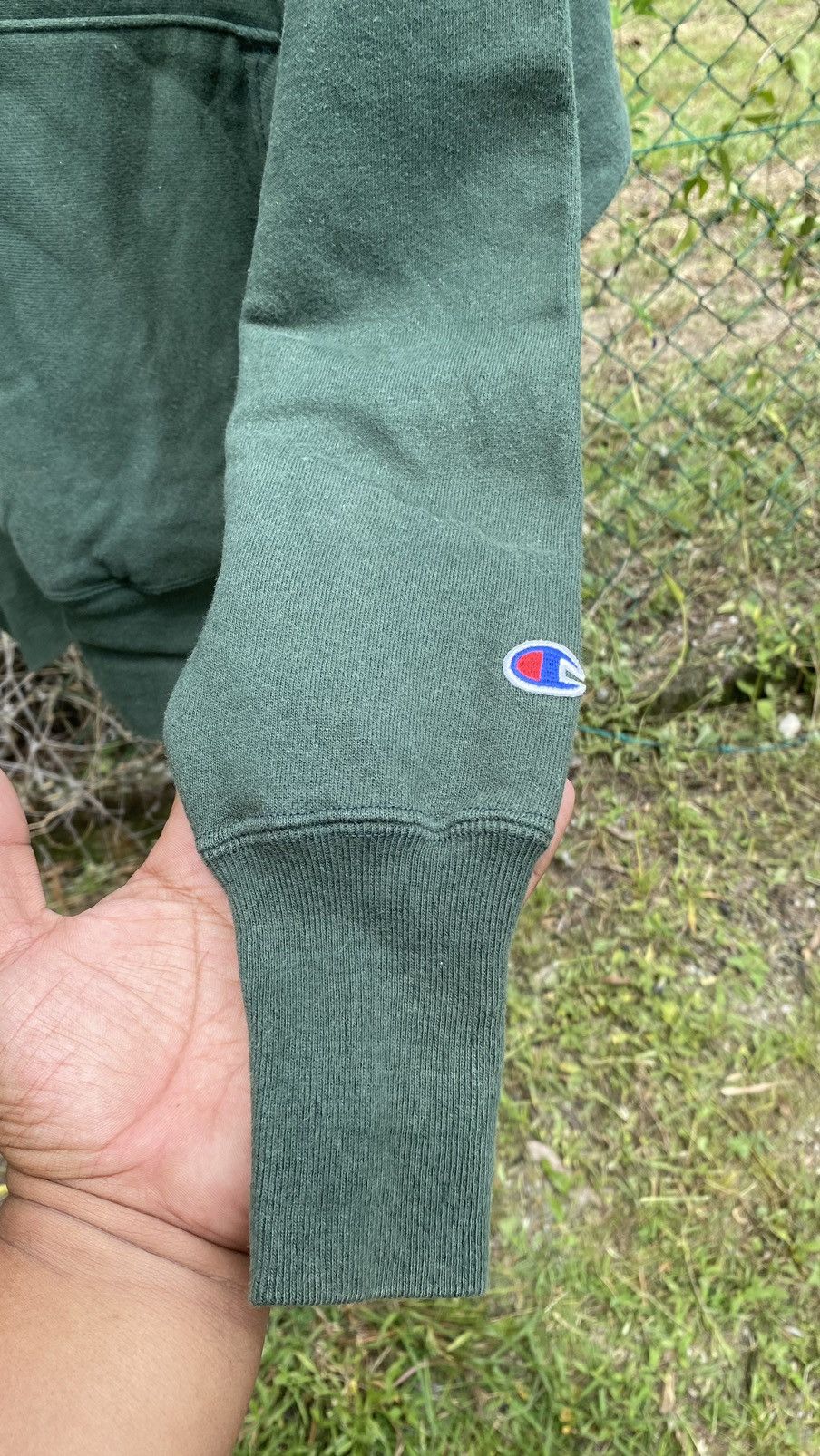 Champion Champion Reverse Weave Hooded Size S|P Chest 22.5 inch Size US S / EU 44-46 / 1 - 17 Thumbnail