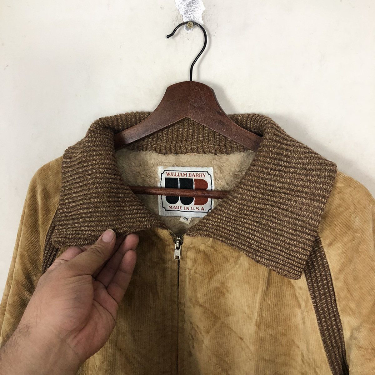 Vintage VINTAGE 70s MILITARY COLLECTION BOMBER JACKET WILLIAM BARRY Size US S / EU 44-46 / 1 - 4 Thumbnail