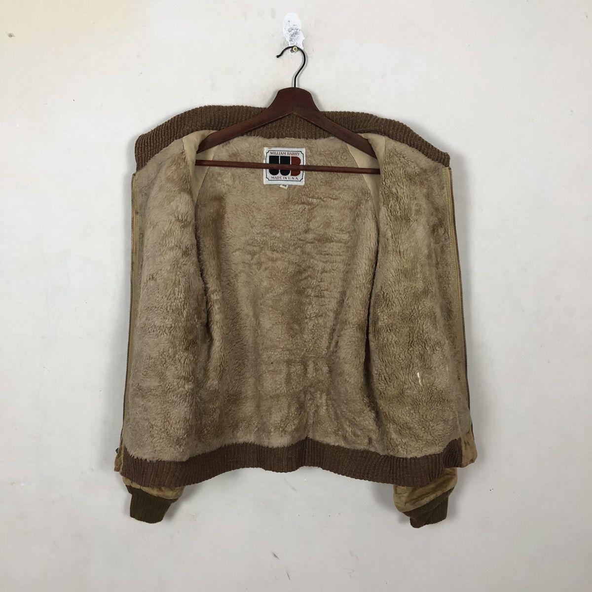 Vintage VINTAGE 70s MILITARY COLLECTION BOMBER JACKET WILLIAM BARRY Size US S / EU 44-46 / 1 - 11 Thumbnail