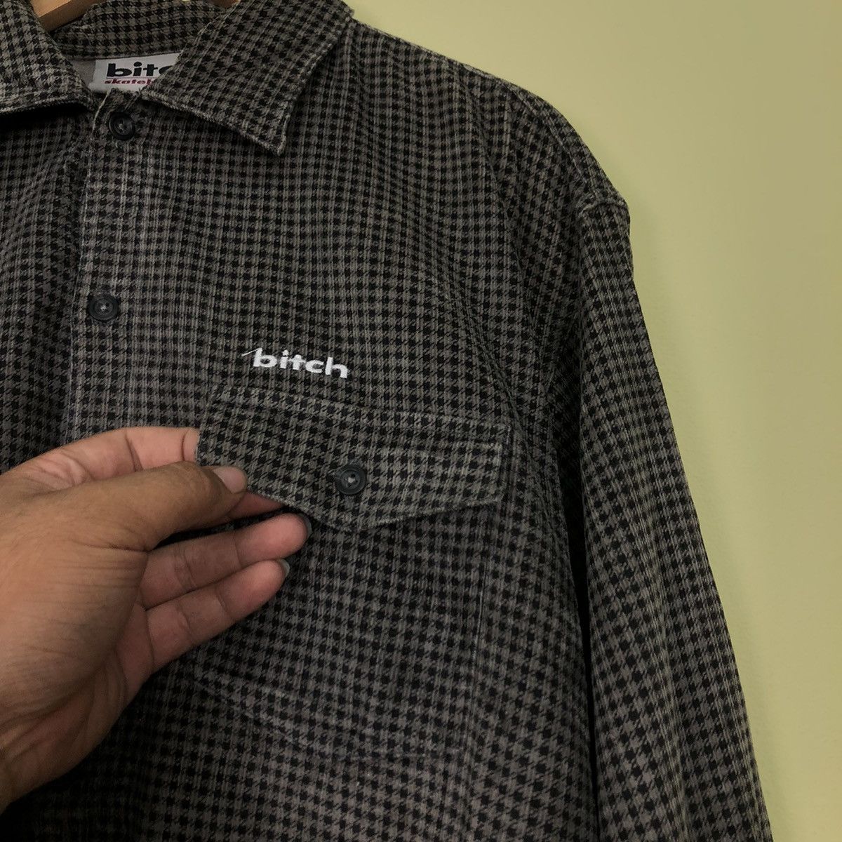 Japanese Brand Bitch Skateboard Button UpsSingle Pocket Size US M / EU 48-50 / 2 - 4 Thumbnail