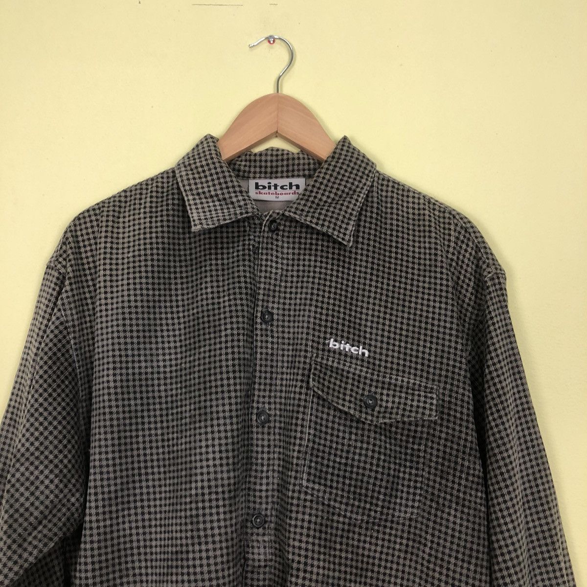 Japanese Brand Bitch Skateboard Button UpsSingle Pocket Size US M / EU 48-50 / 2 - 3 Thumbnail