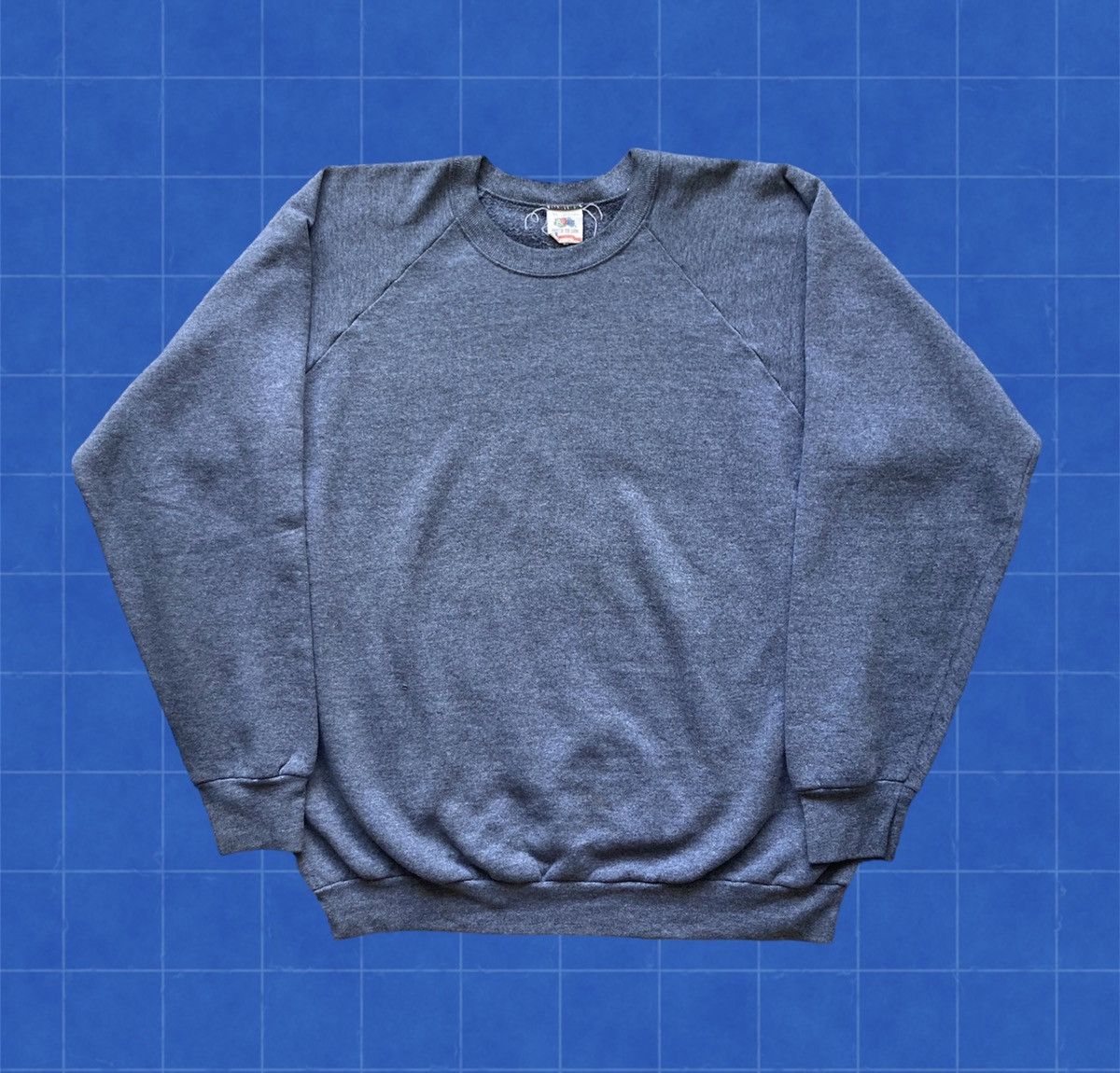 Fruit Of The Loom Vintage 80s blank fruit of the loom raglan crewneck Size US XL / EU 56 / 4 - 5 Thumbnail