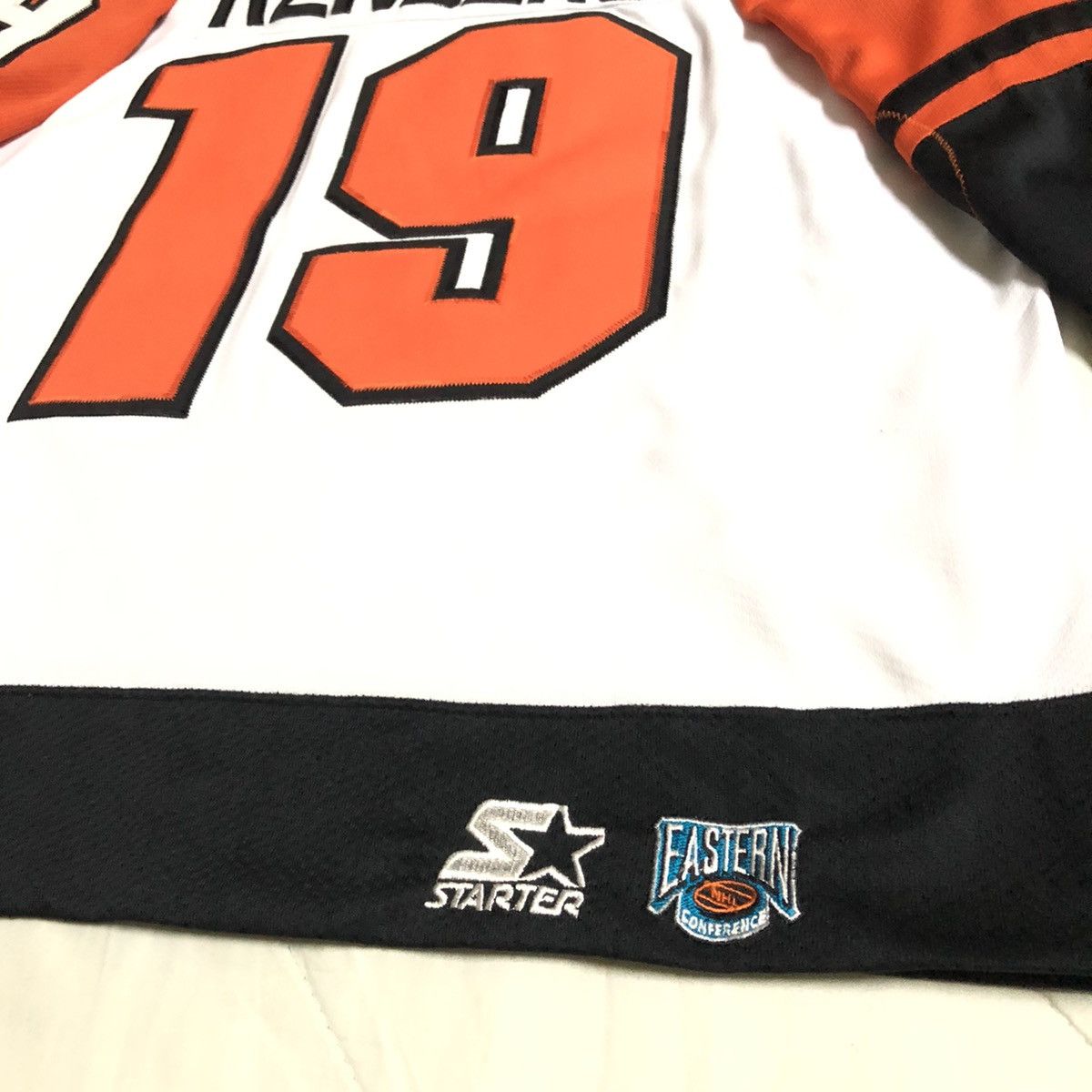 NHL × Vintage Vintage Starter Philadelphia Flyers-Mikael Renberg 19 Size US XL / EU 56 / 4 - 10 Thumbnail
